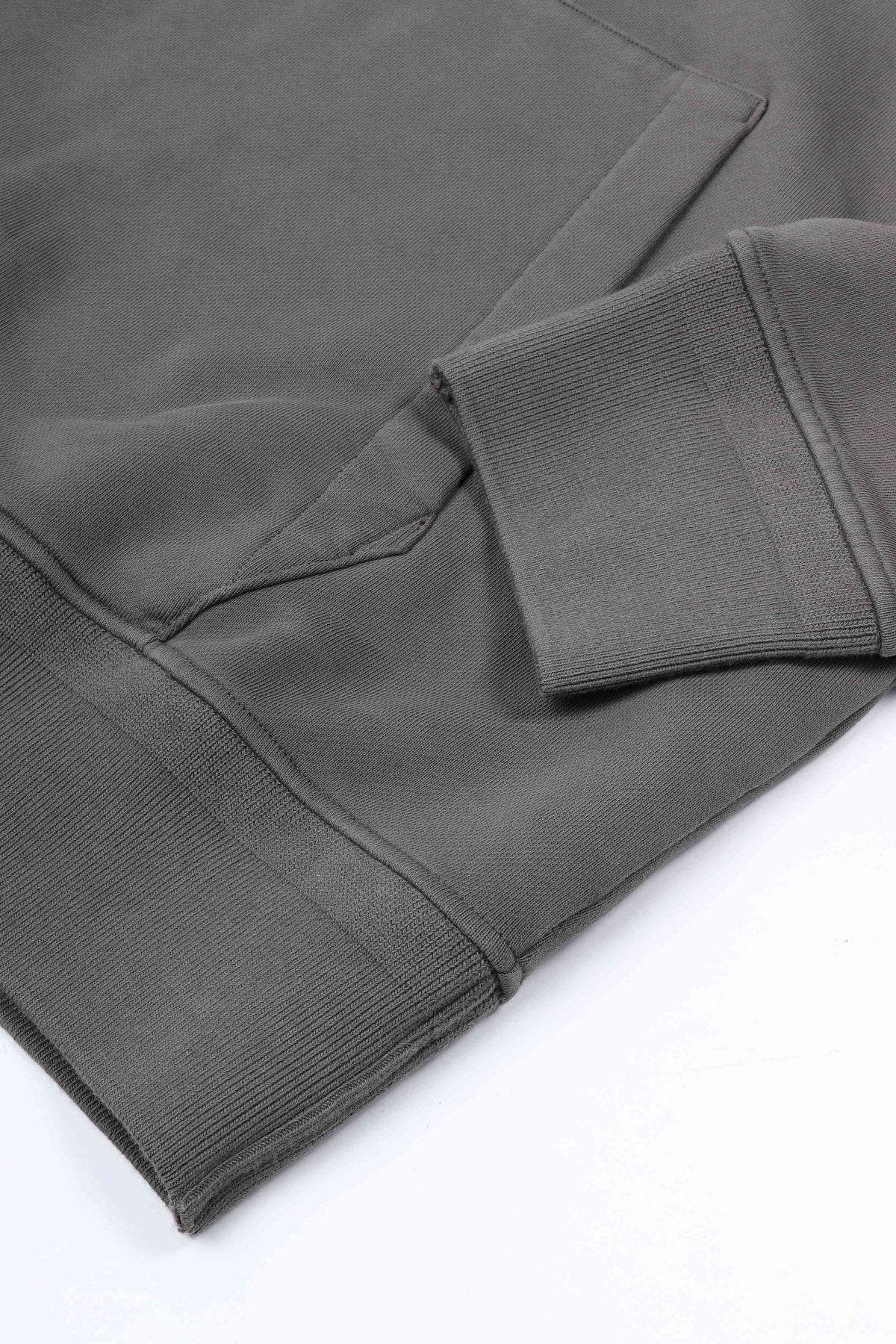 20cmss037a 921 - gunmetal
