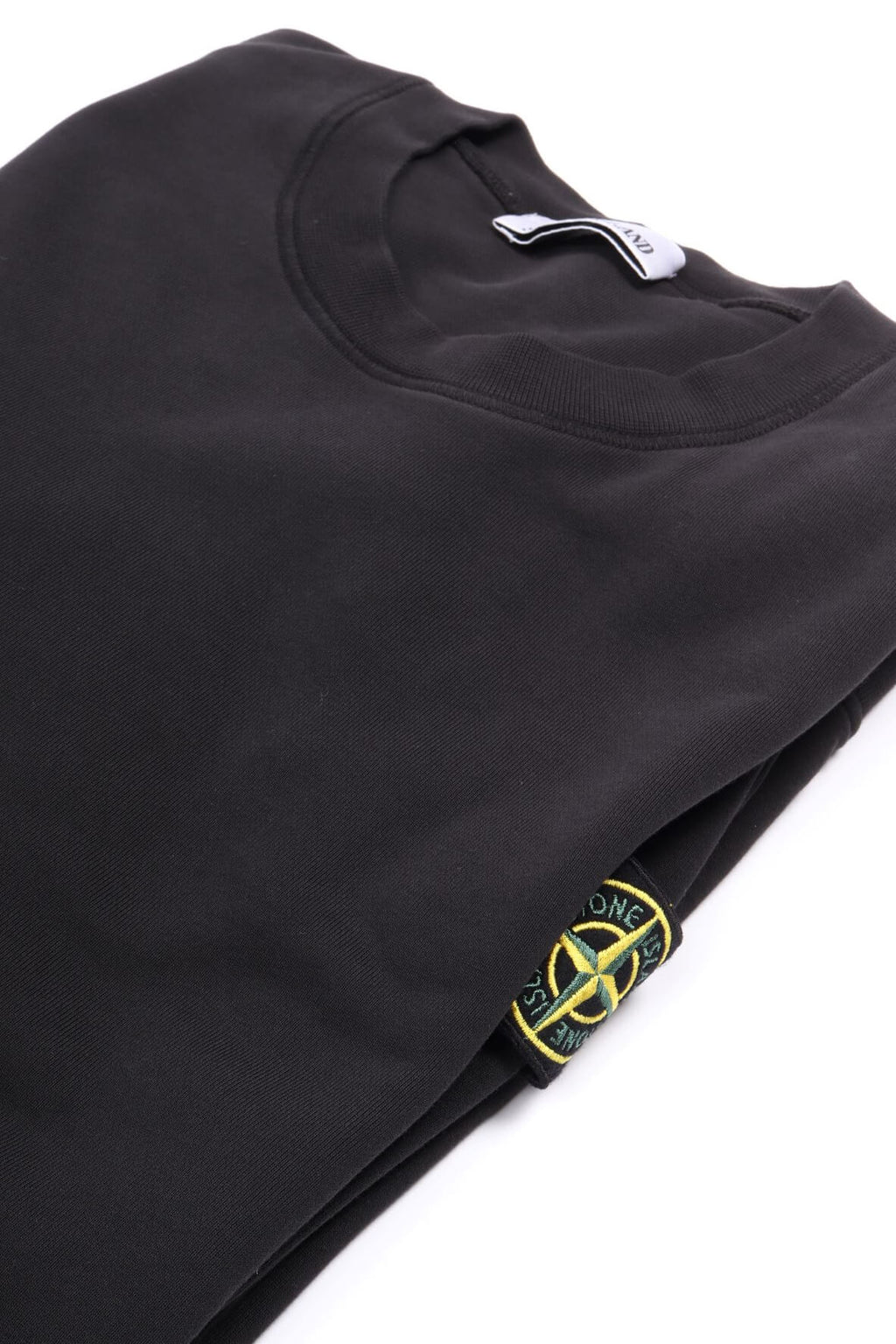 791563051 v0029 - black