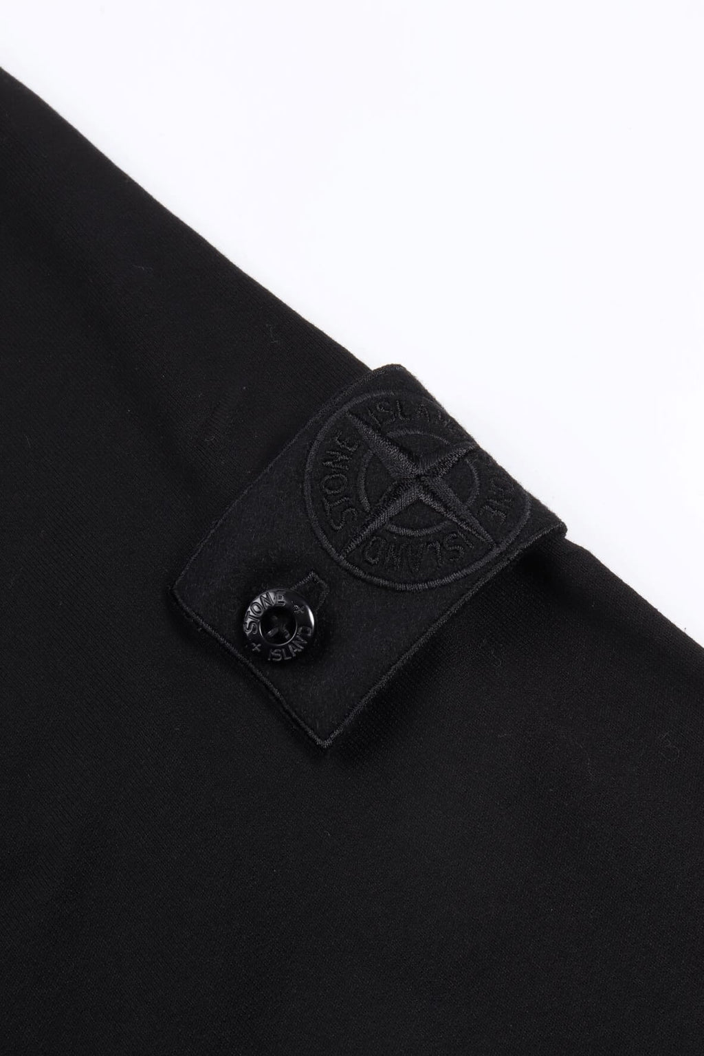 6100011 s00f3 v0029 - black