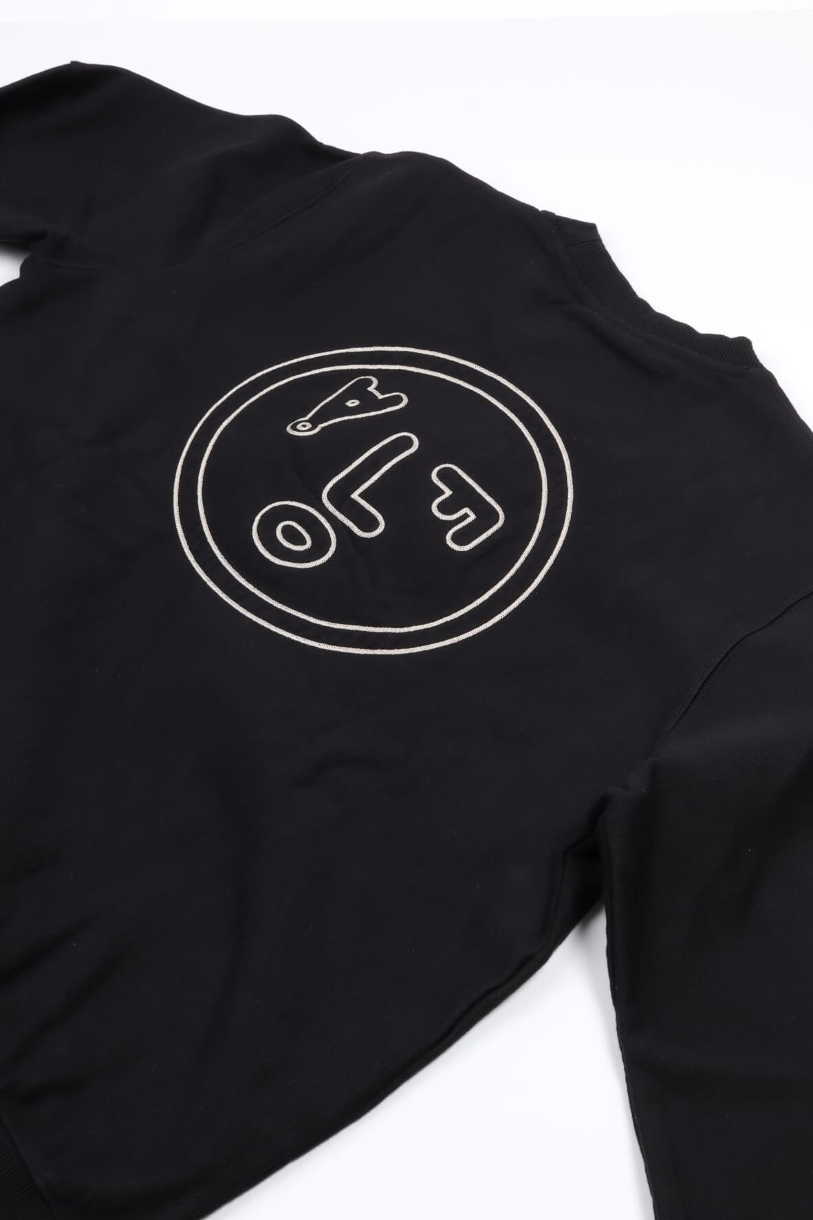 Face crewneck black