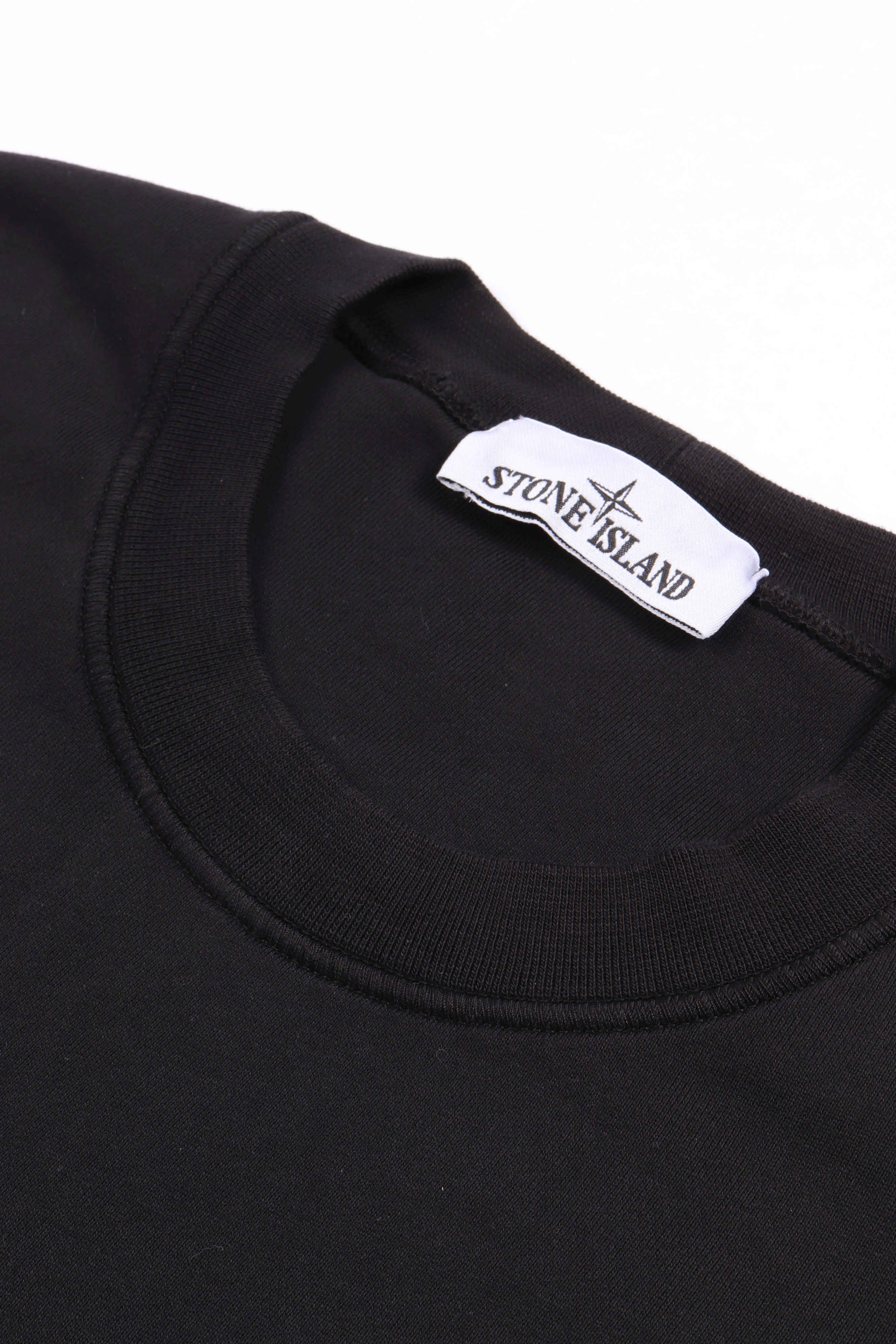 6100060 s0051 v0029 - black