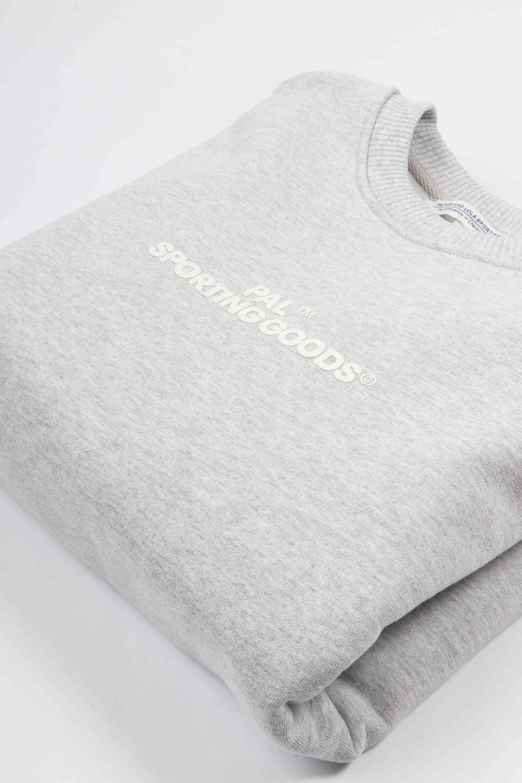 The cyr crewneck light gray