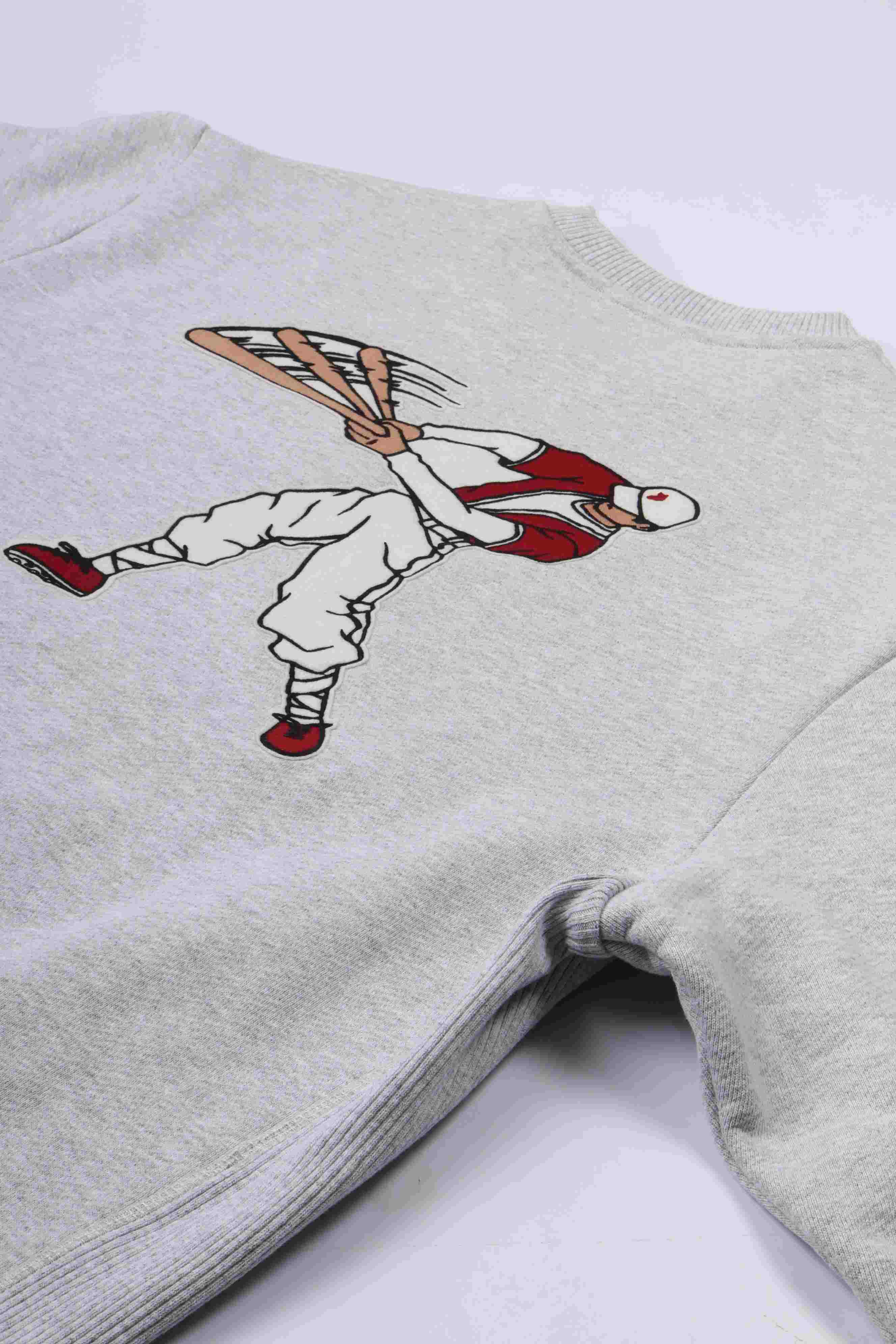A bat crewneck light grey