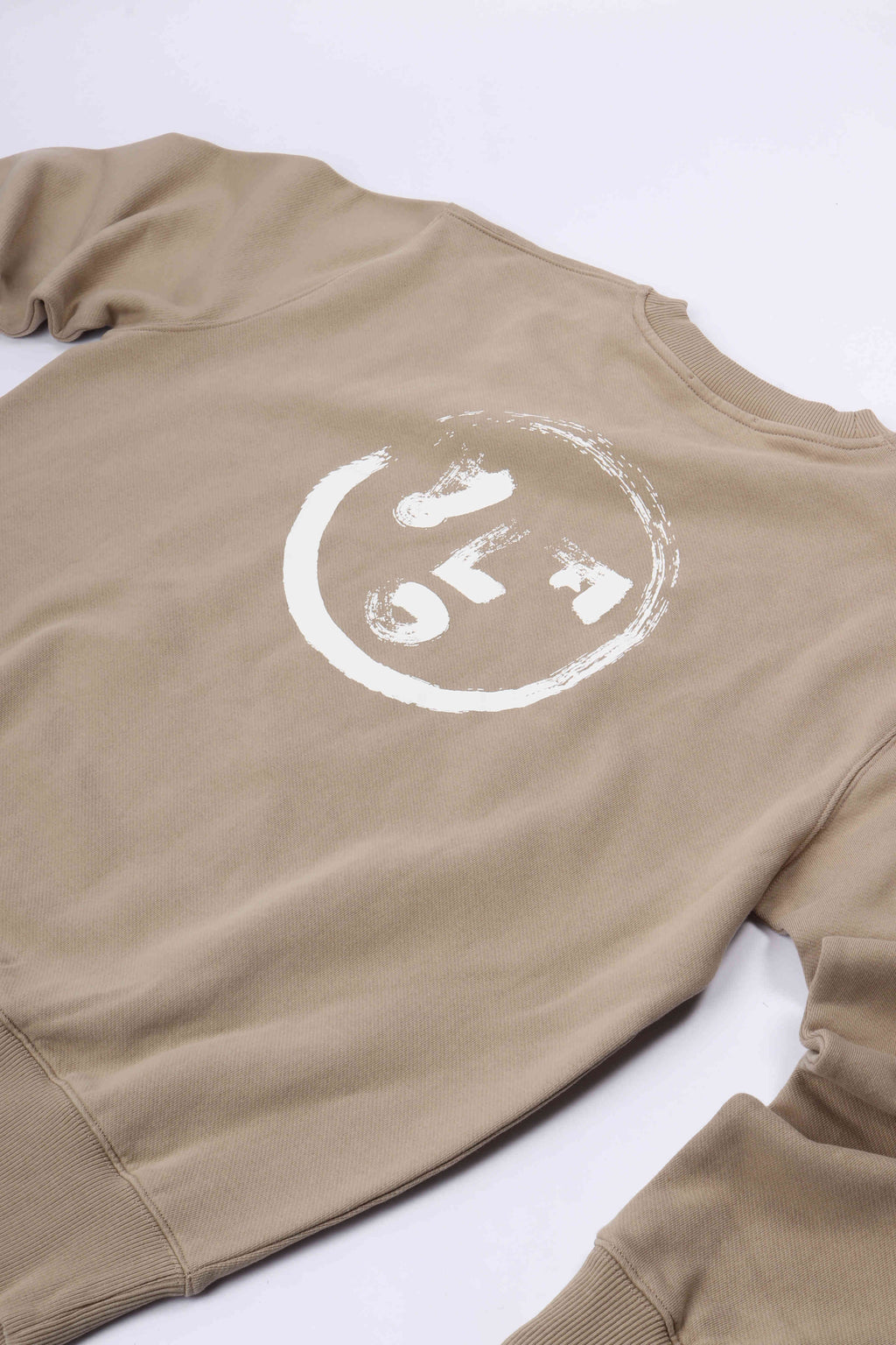 Brushstroke face crewneck treehouse