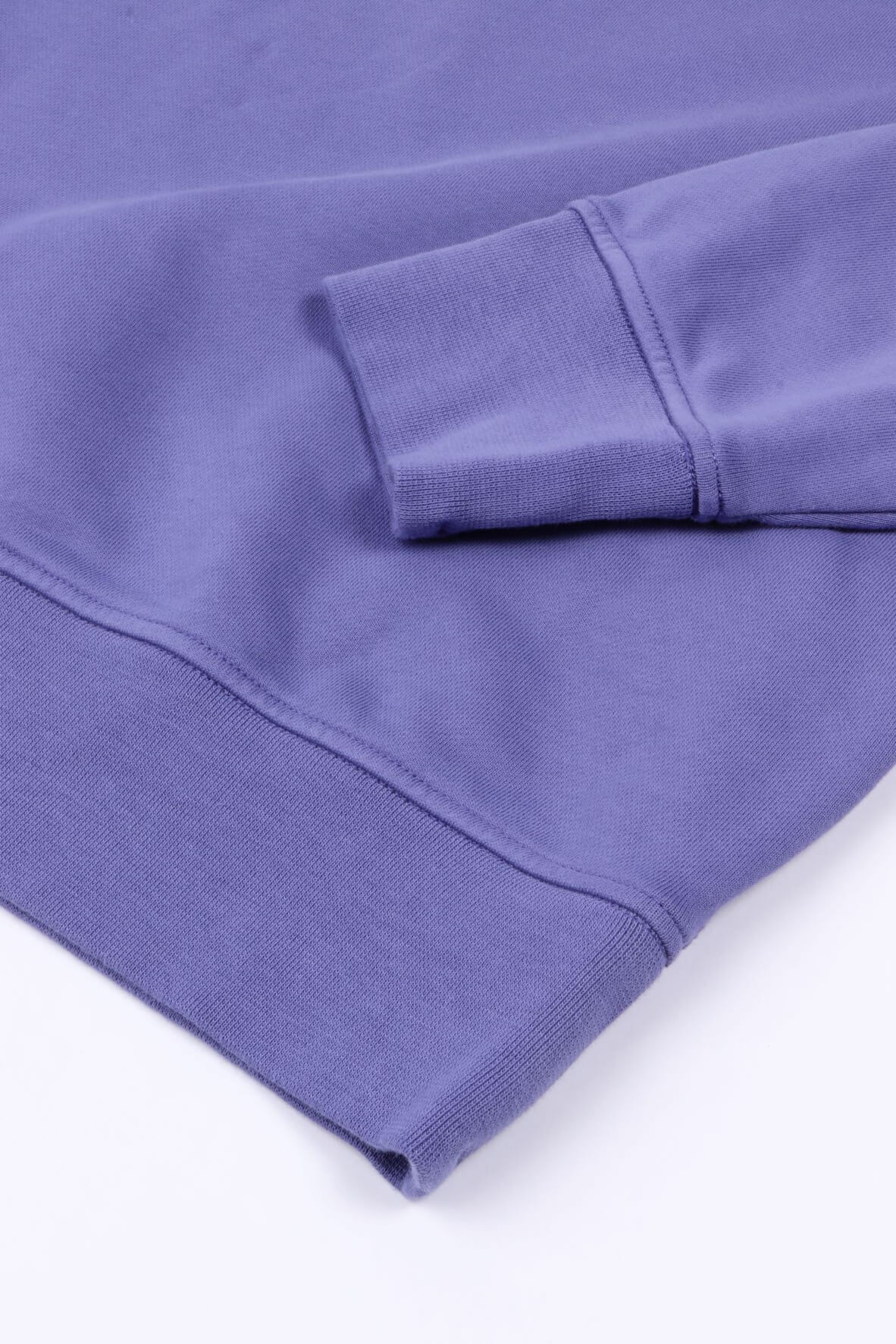 6100044 s0051 v0047 - lavender