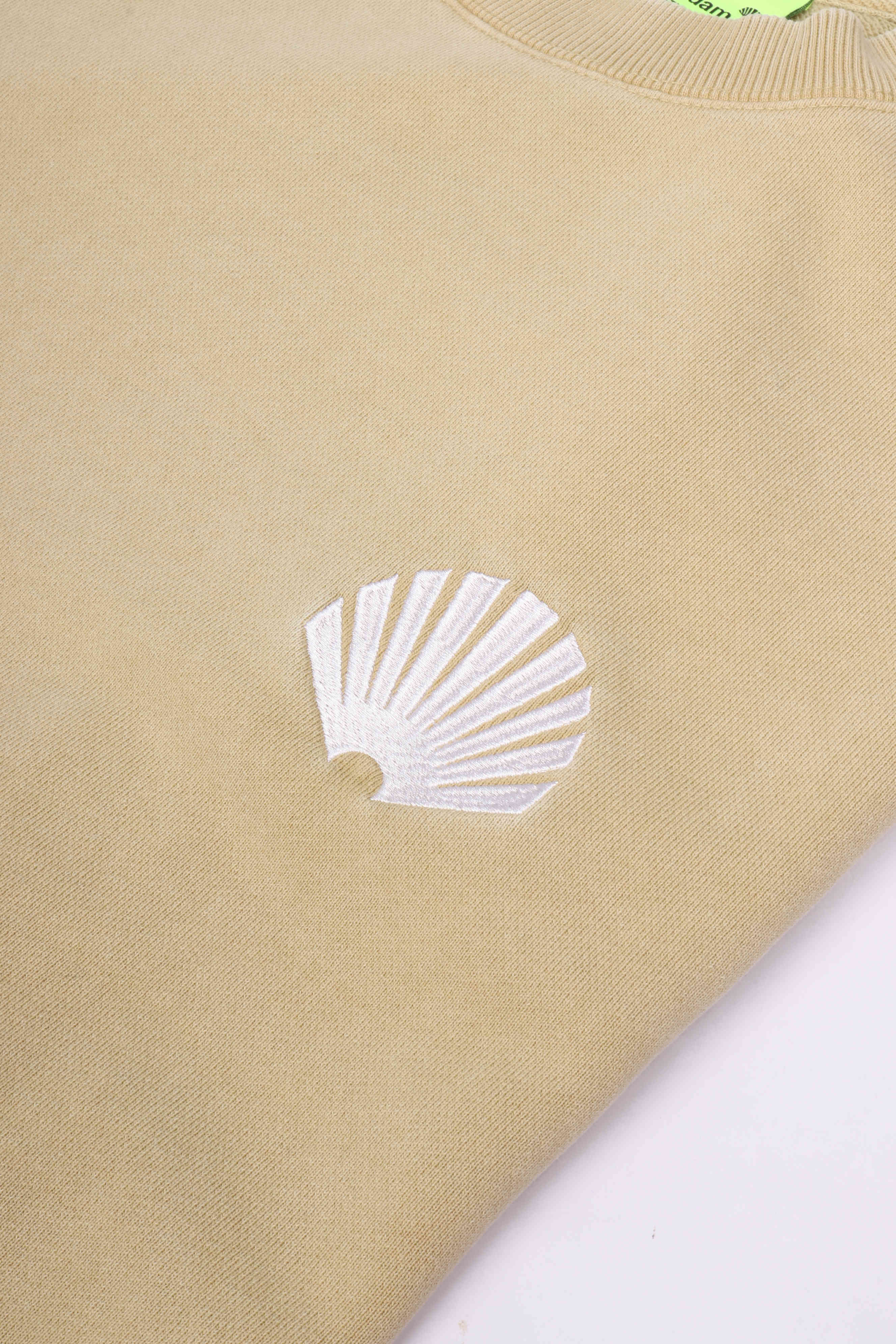 Logo crewneck yellow stone