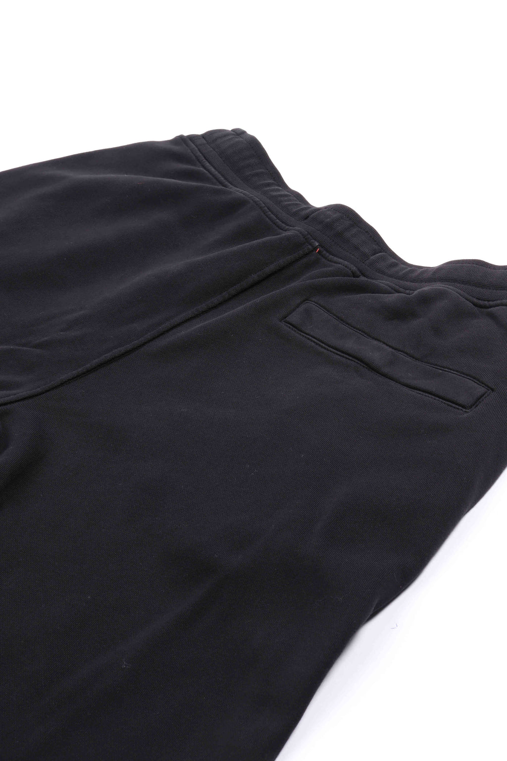 6200010 s0051 v0029 - black