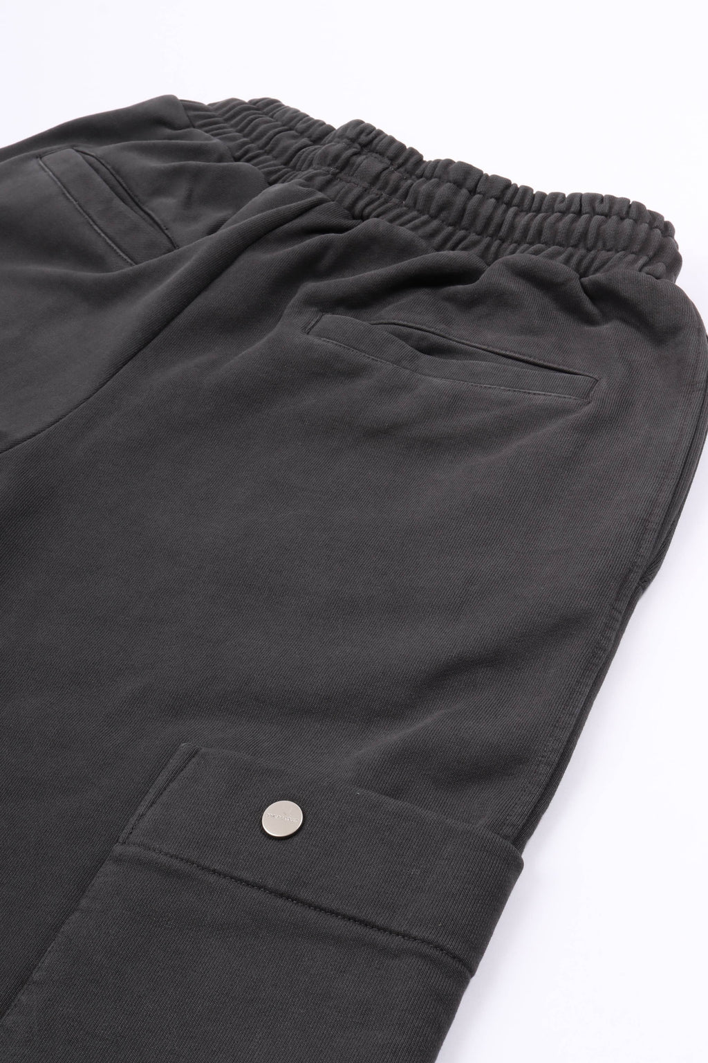 Side pocket sweat shadow black