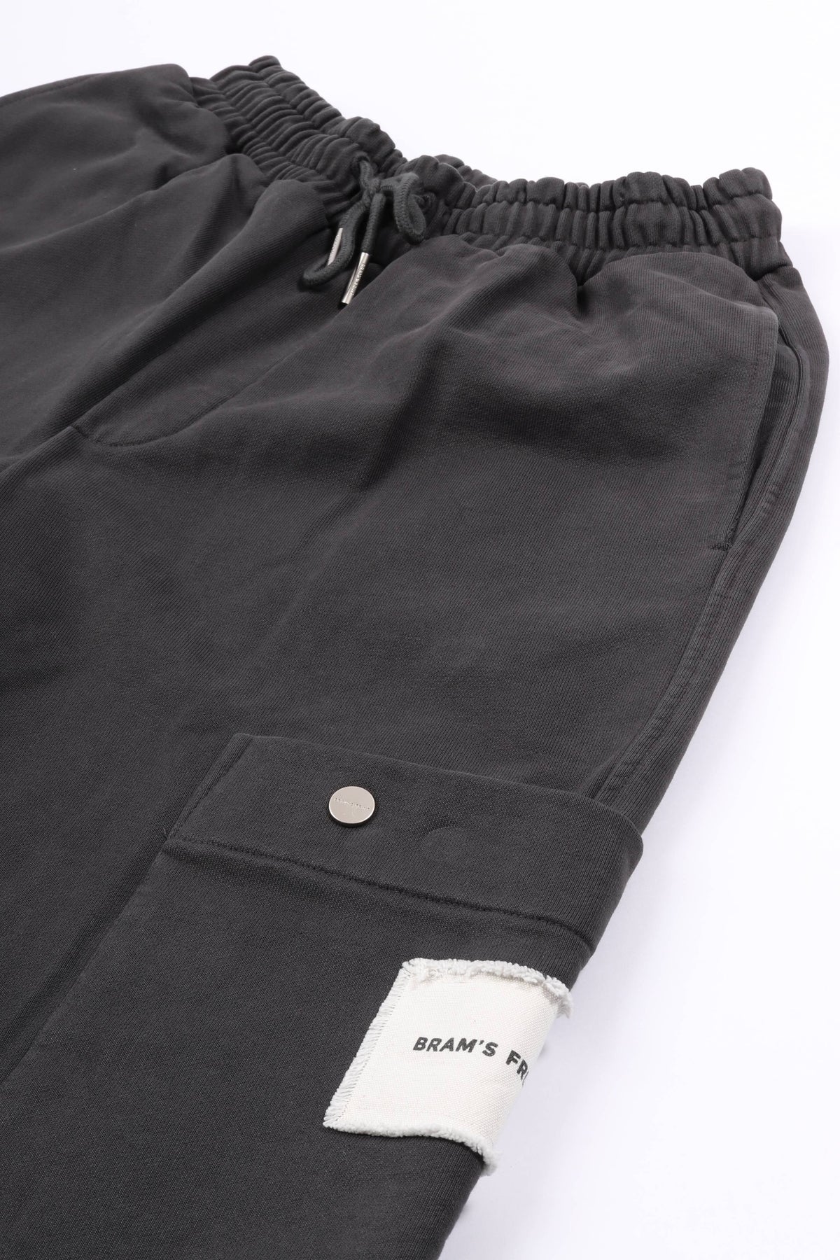 Side pocket sweat shadow black