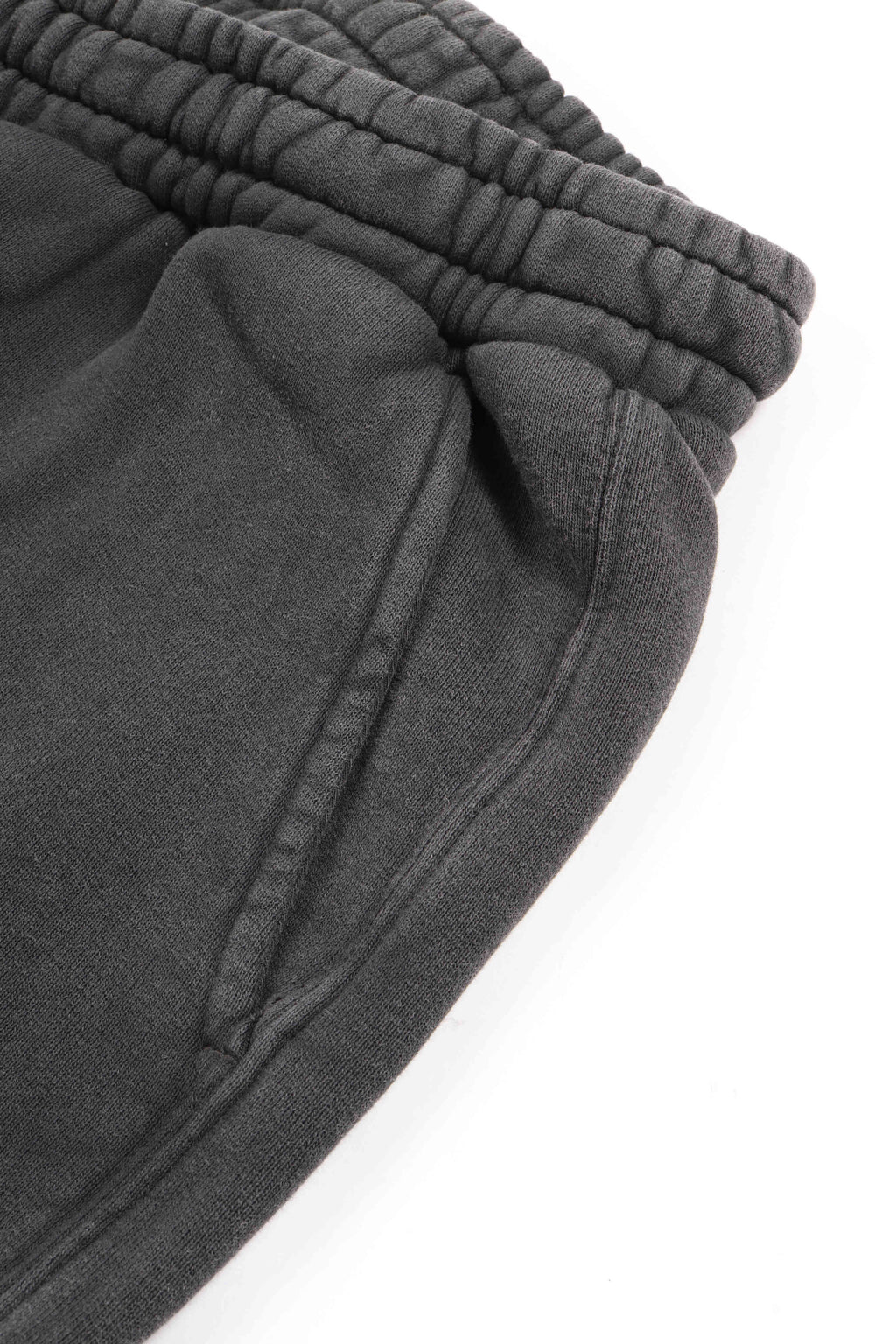 W. s. straight le charcoal