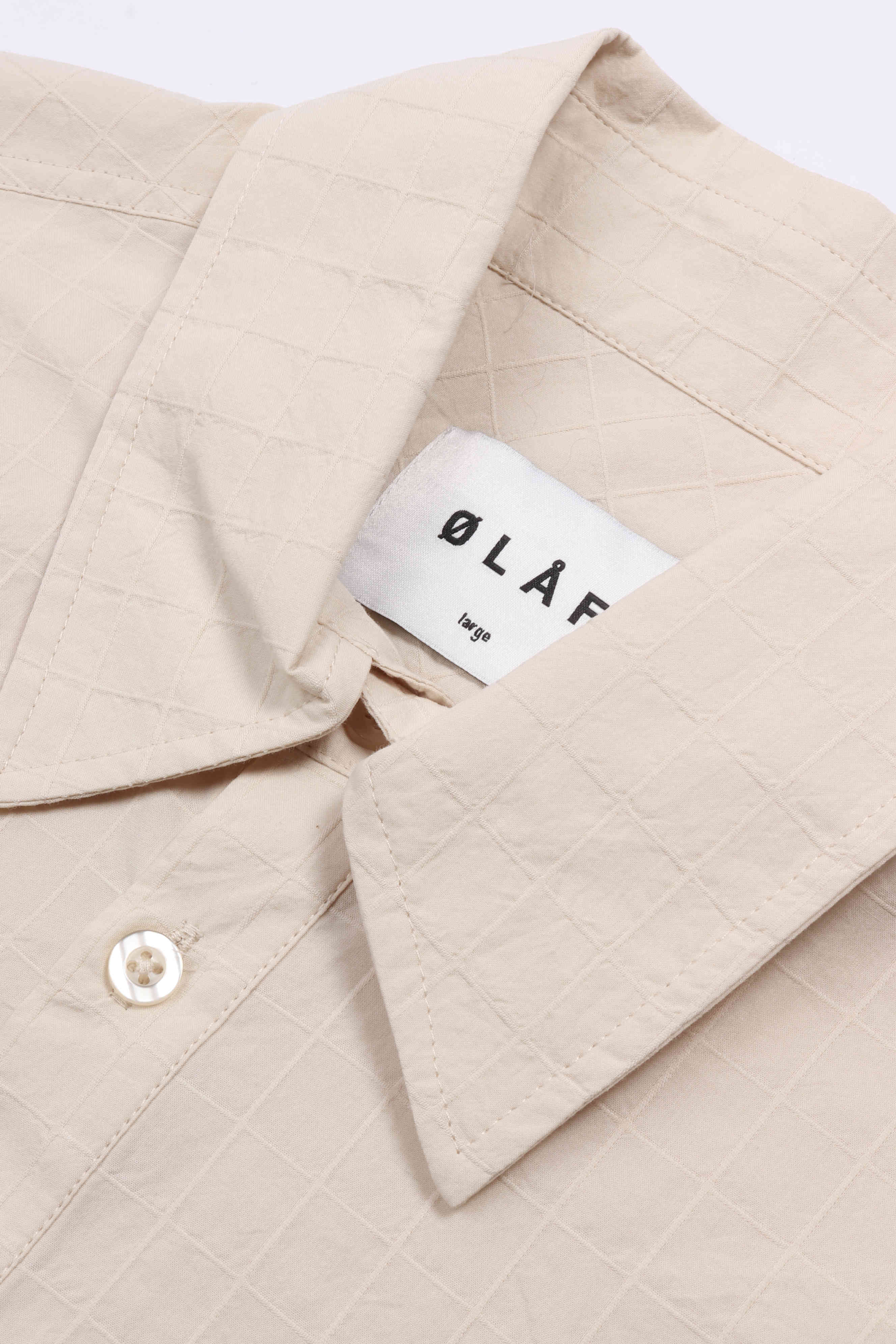 Textured boxy shi off white