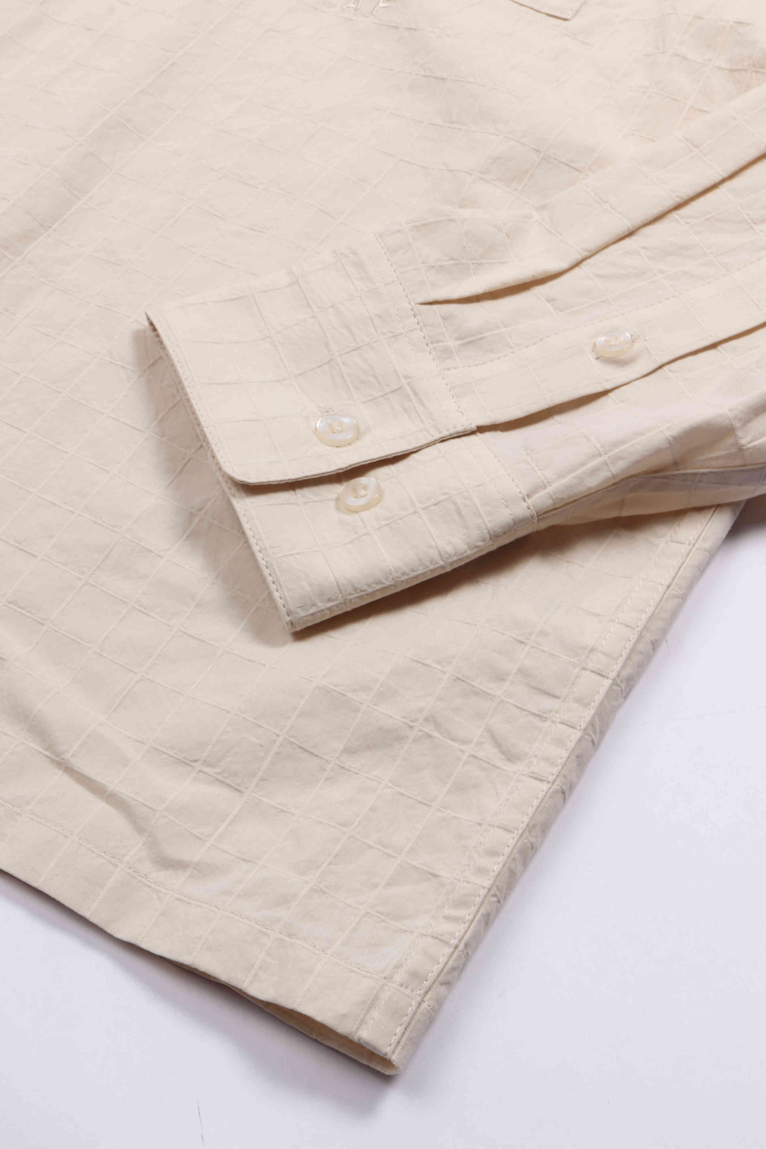 Textured boxy shi off white