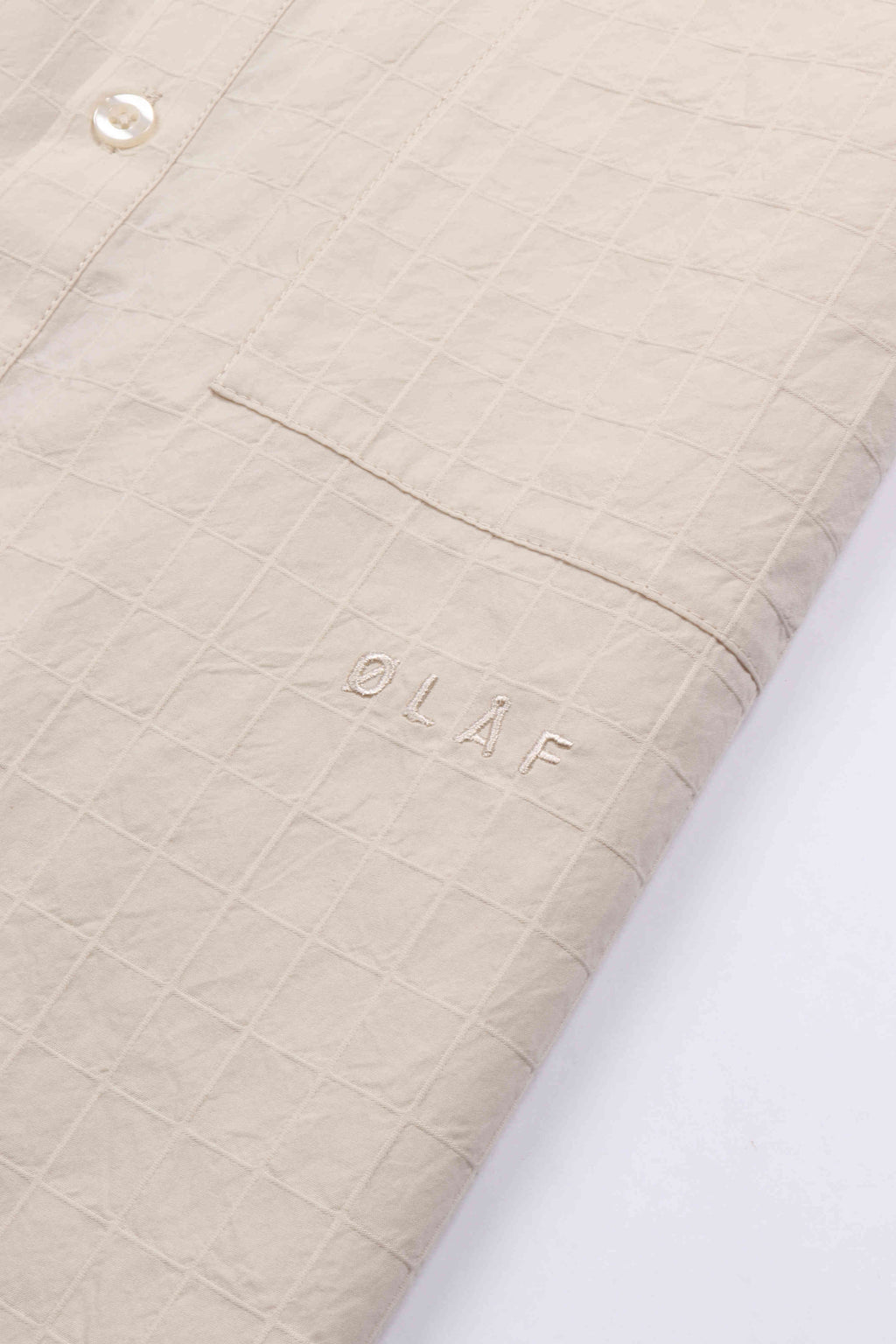 Textured boxy shi off white
