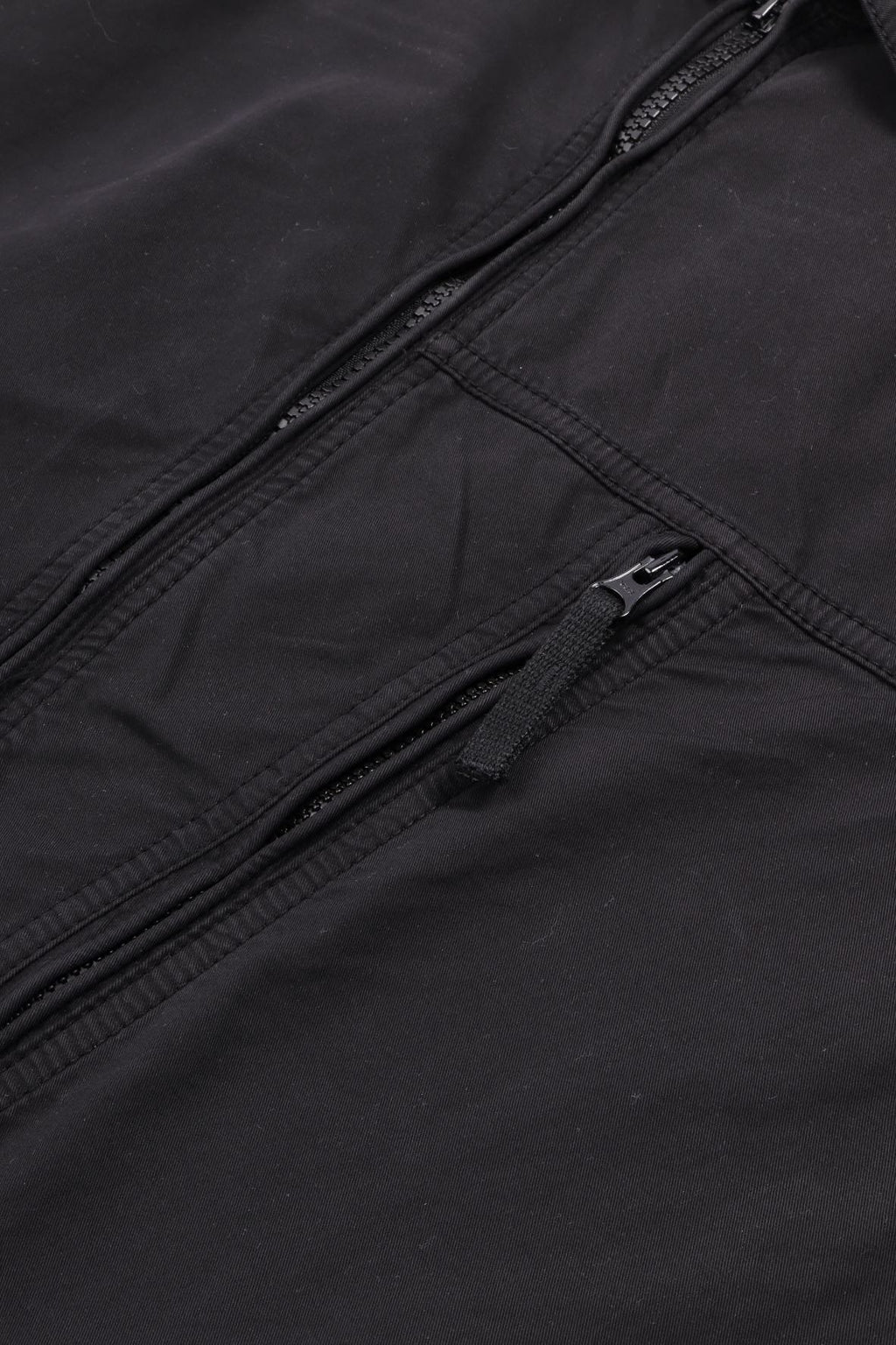 1200003 s0010 v0029 - black