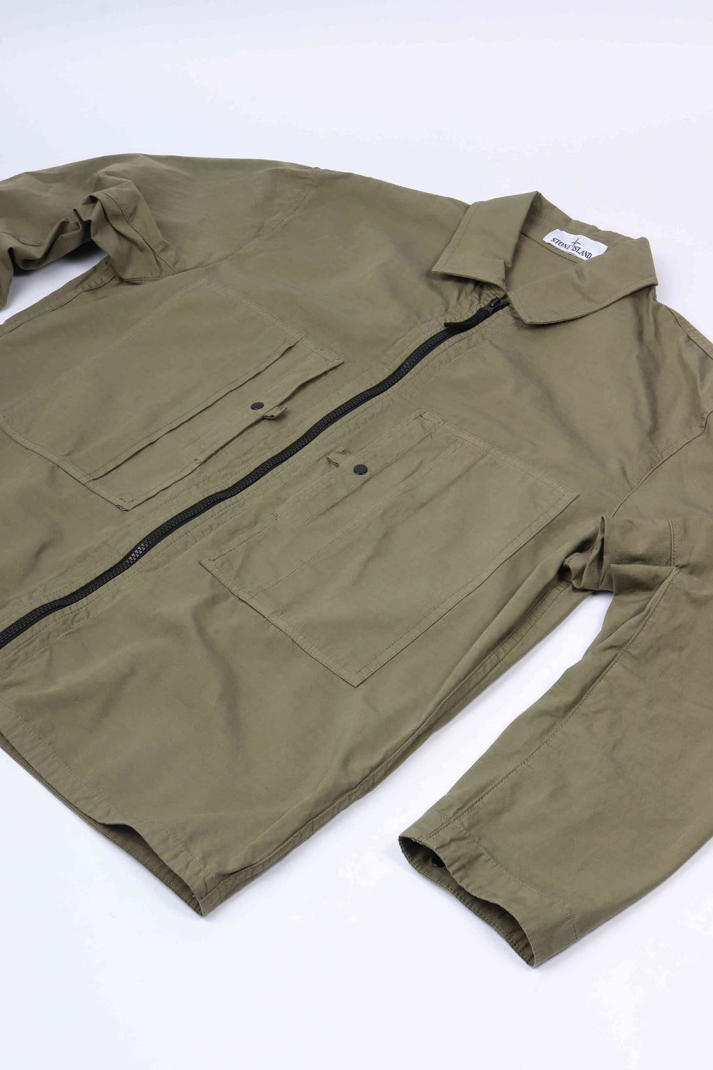 1200005 s0298 v005g - military