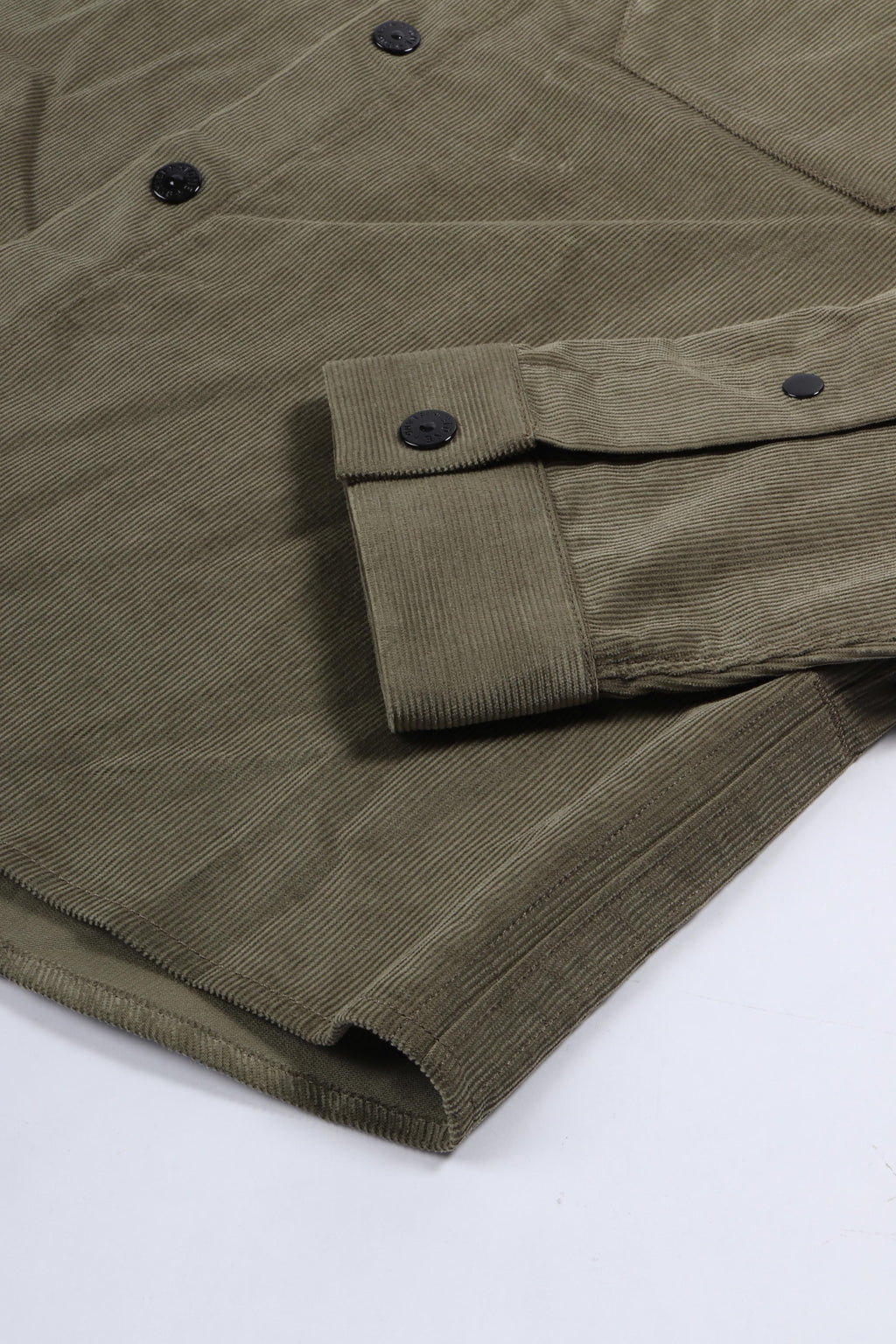 1200042 s0144 v005g military