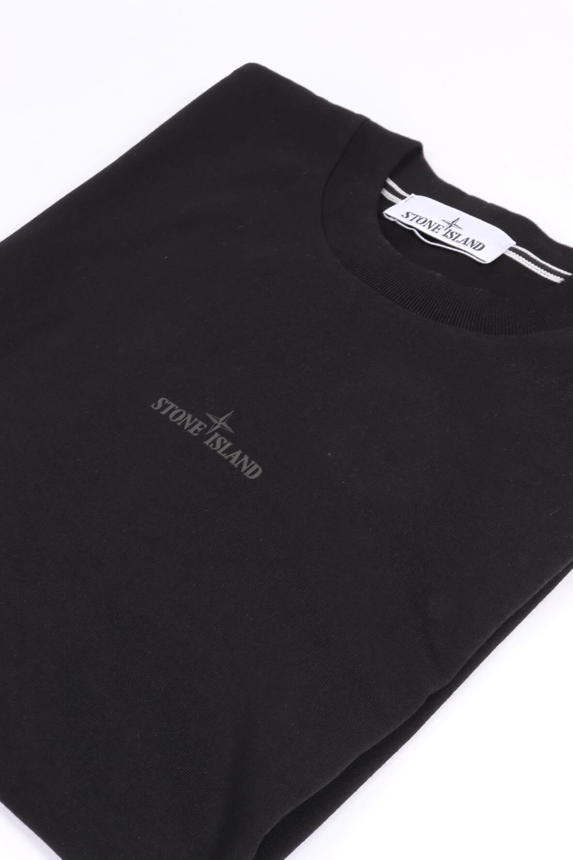 2100037 s0241 v0029 - black