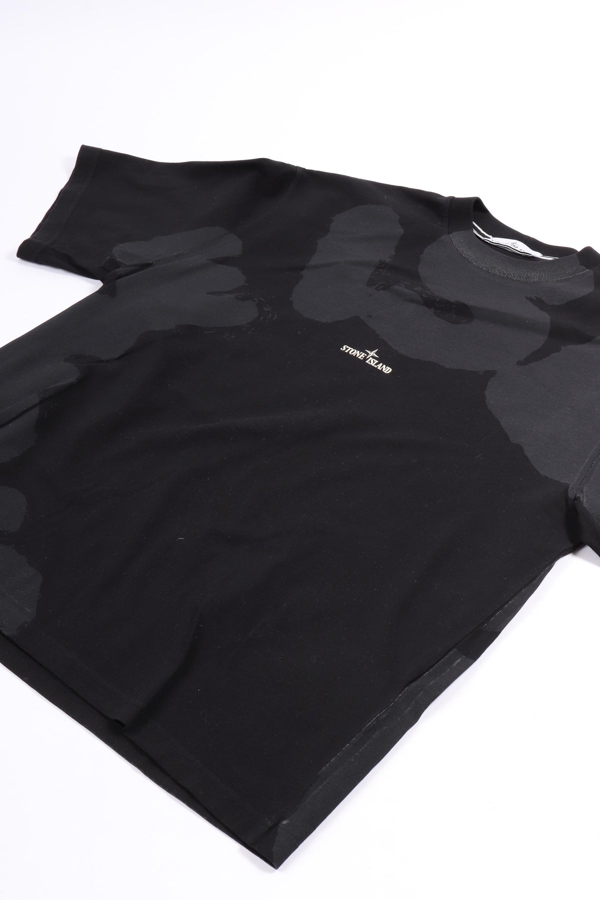 2100002 s0365 v0029 - black