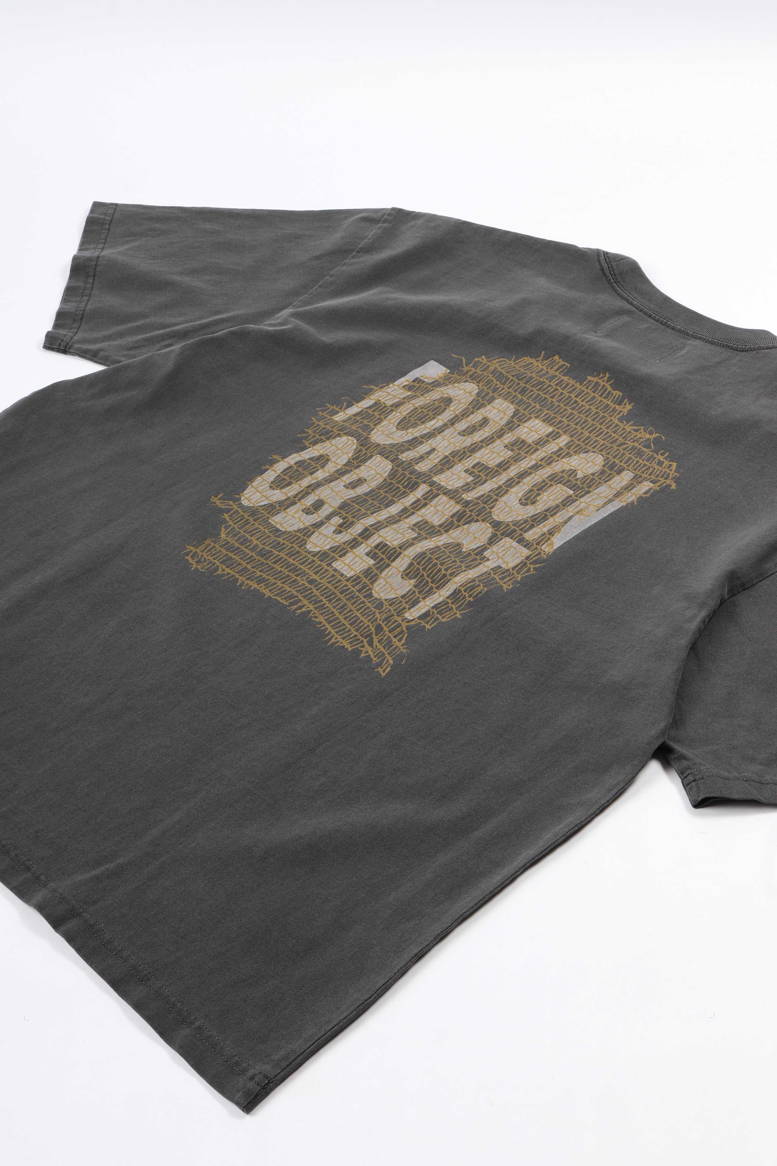 Gary tee object washed black