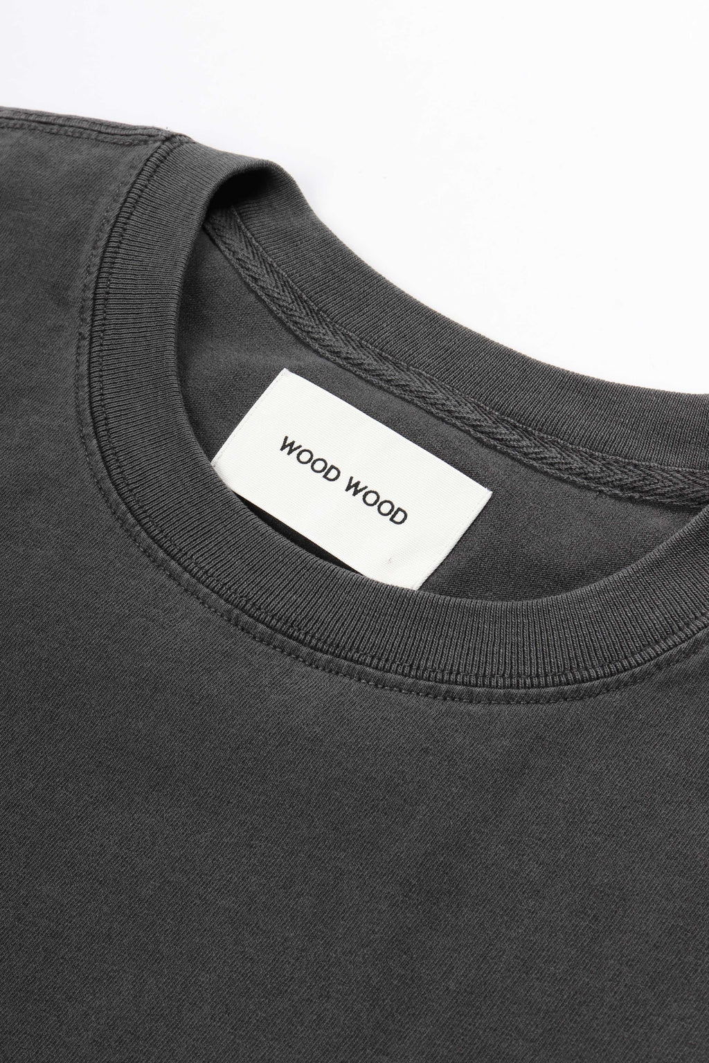Gary tee object washed black