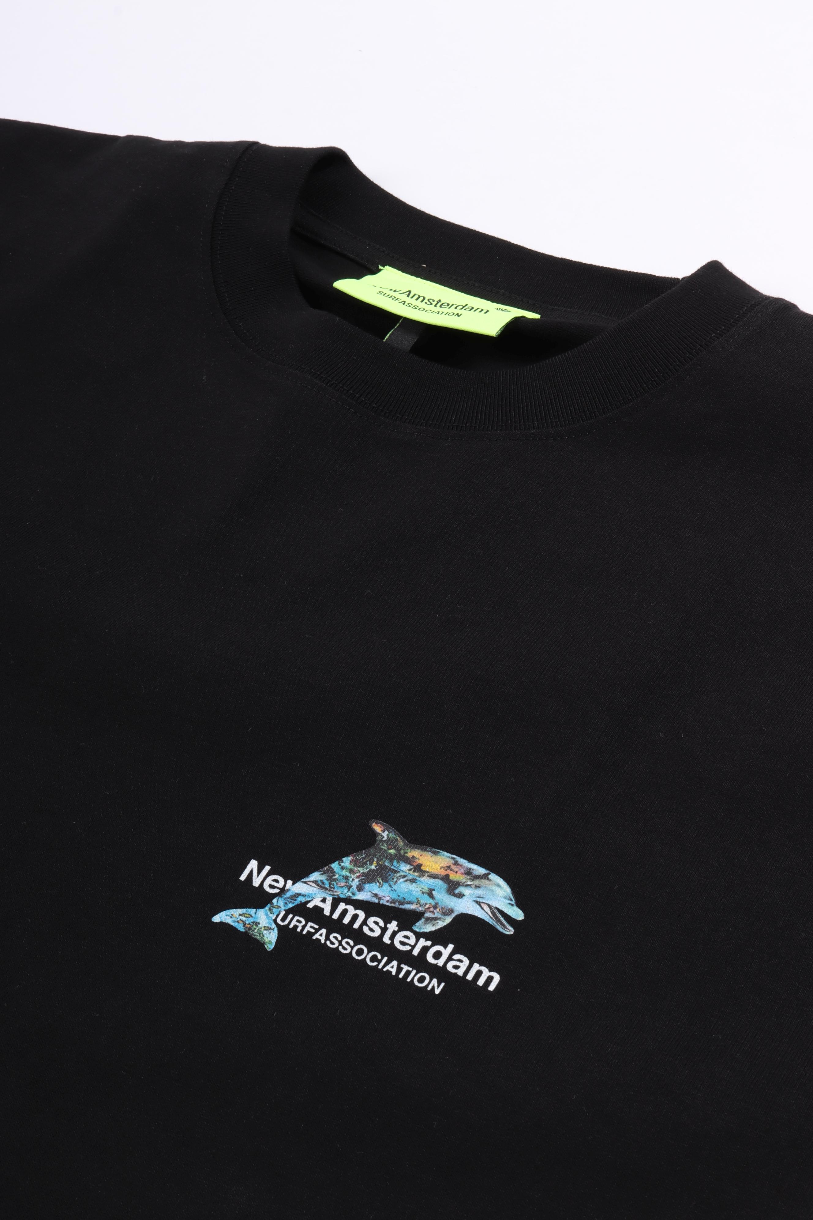 Dolphin tee black