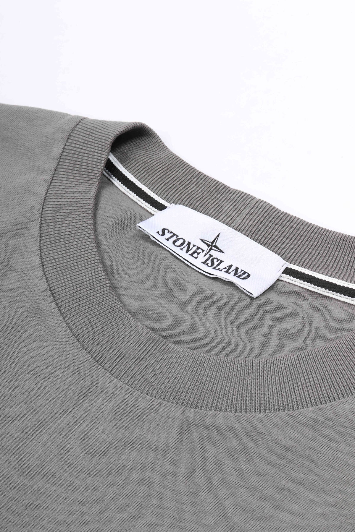 2100021 s0233 v006b - cement