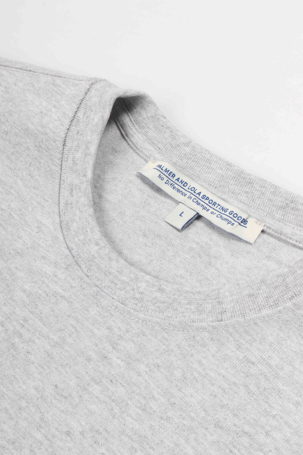 The cyr t-shirt light gray