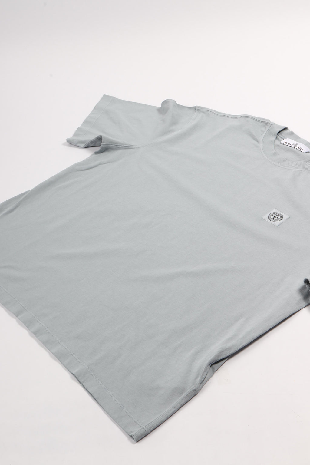 2100030 s0500 v0049 ash grey