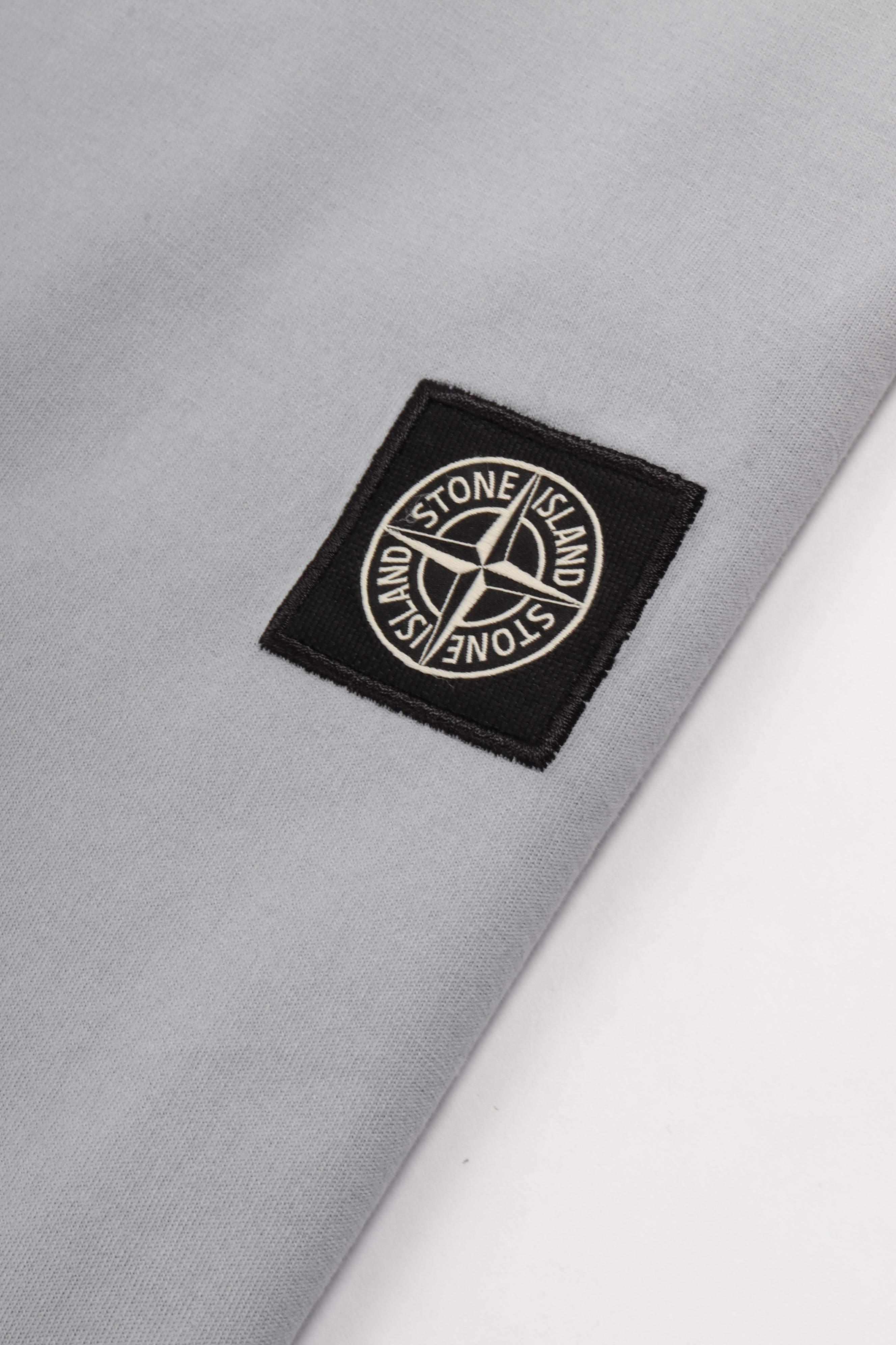 2100027 s0013 v0049 ash grey