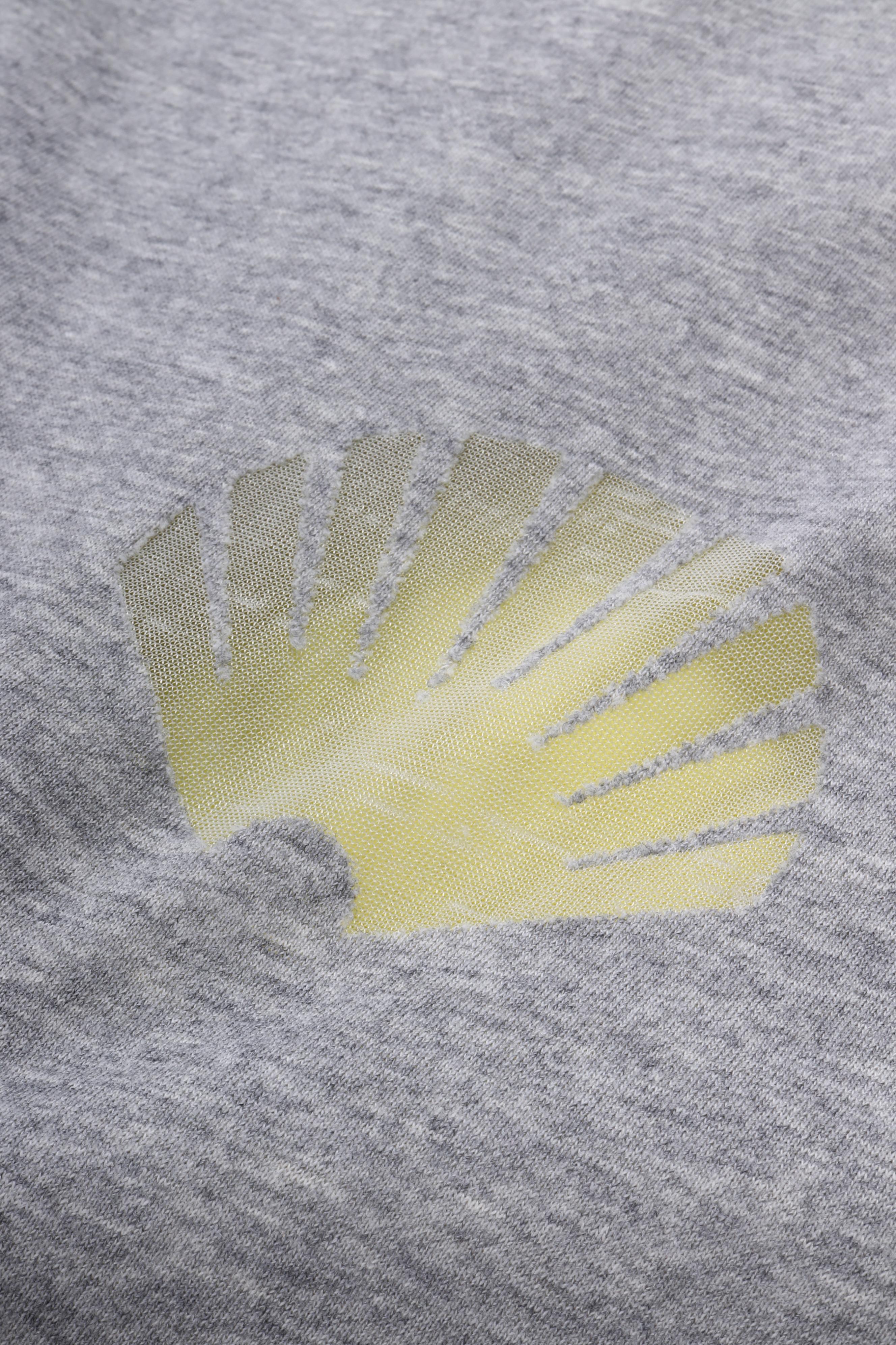 Double layered logo tee ash/white
