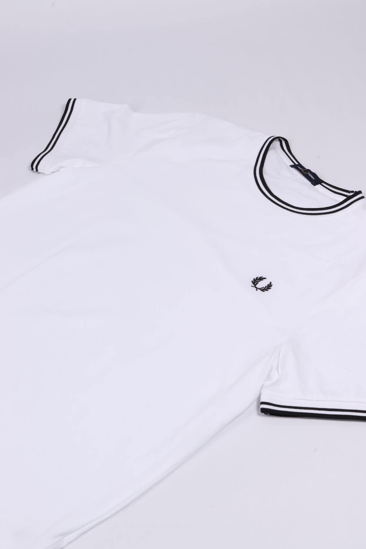 M1588 white/black