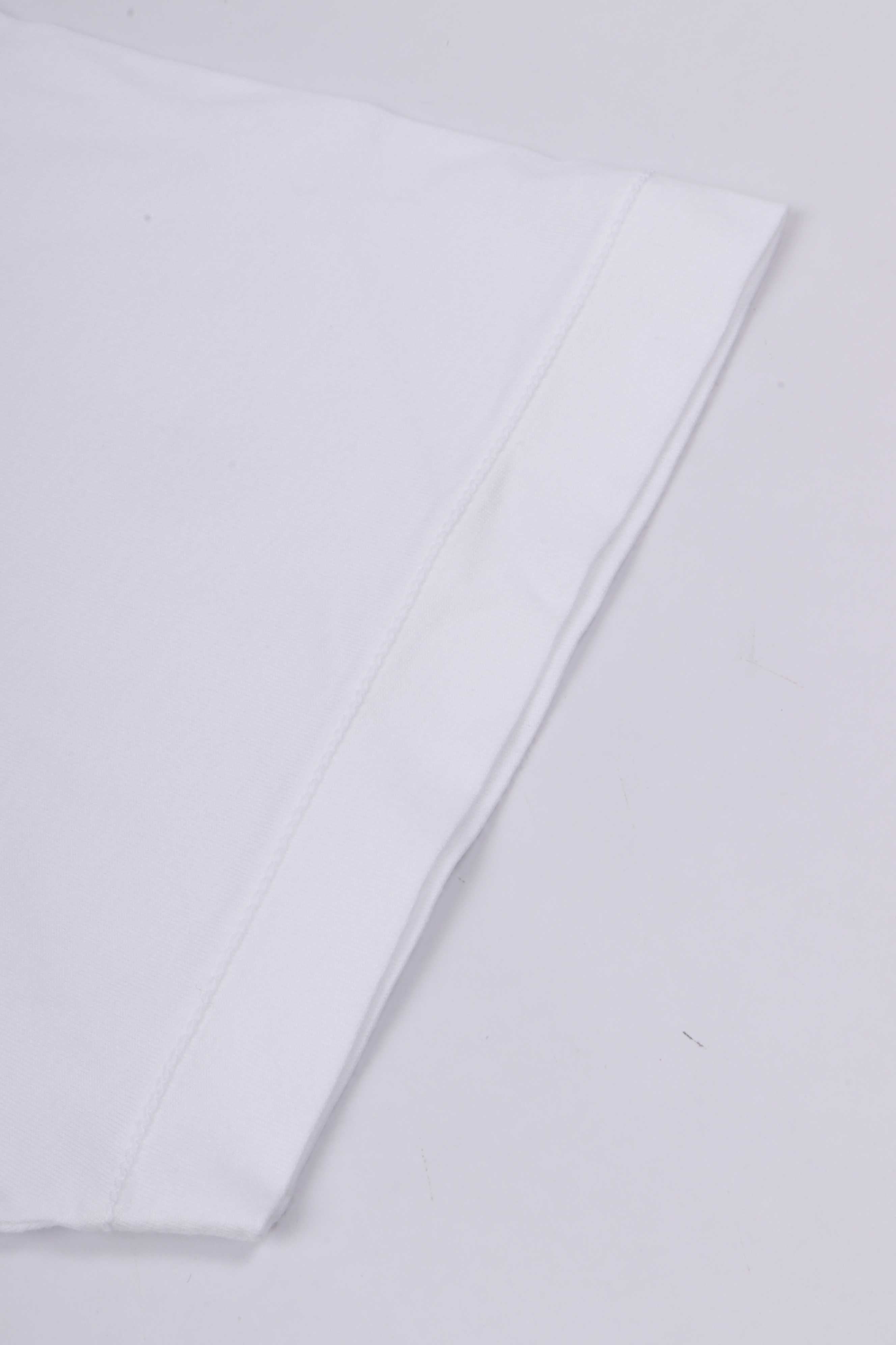 2100027 s0013 v0001 - white