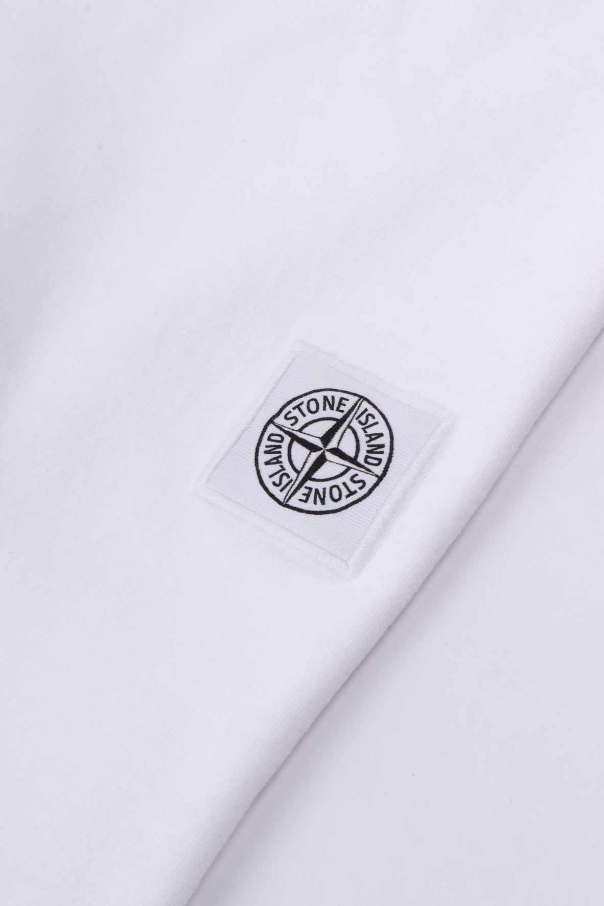 2100026 s0057 v0001 - white