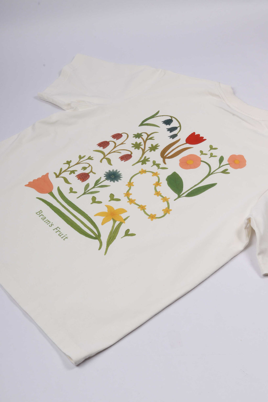 Botanical t-shirt white