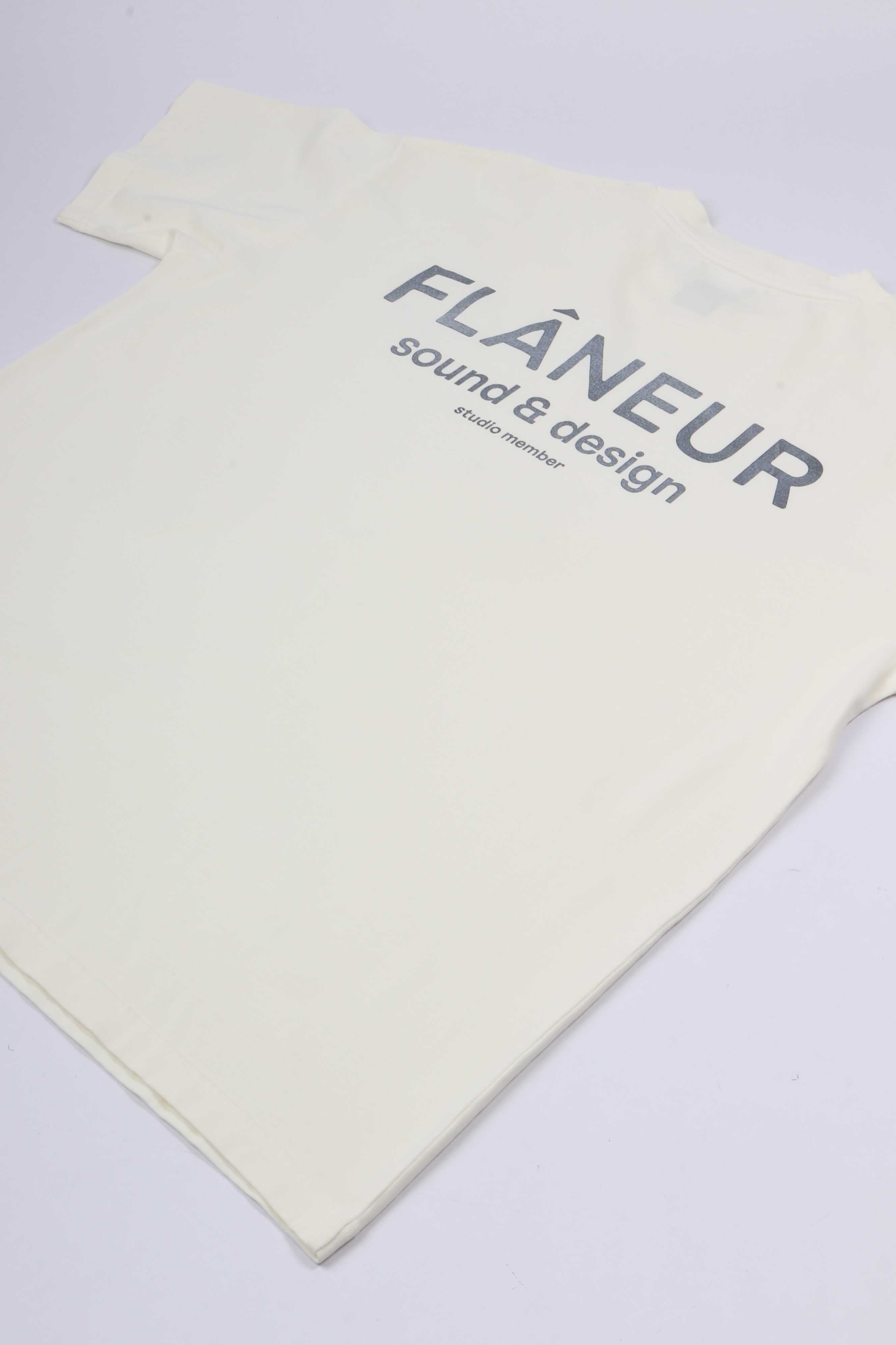 S&d t-shirt washed white
