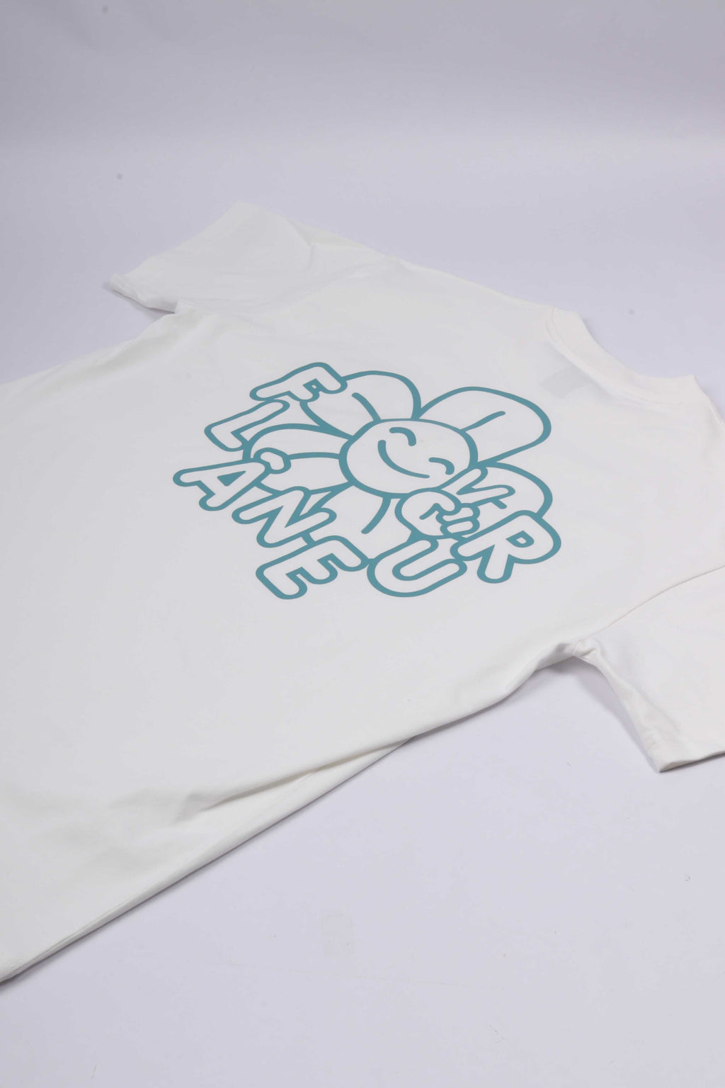 Happy flower t-sh white