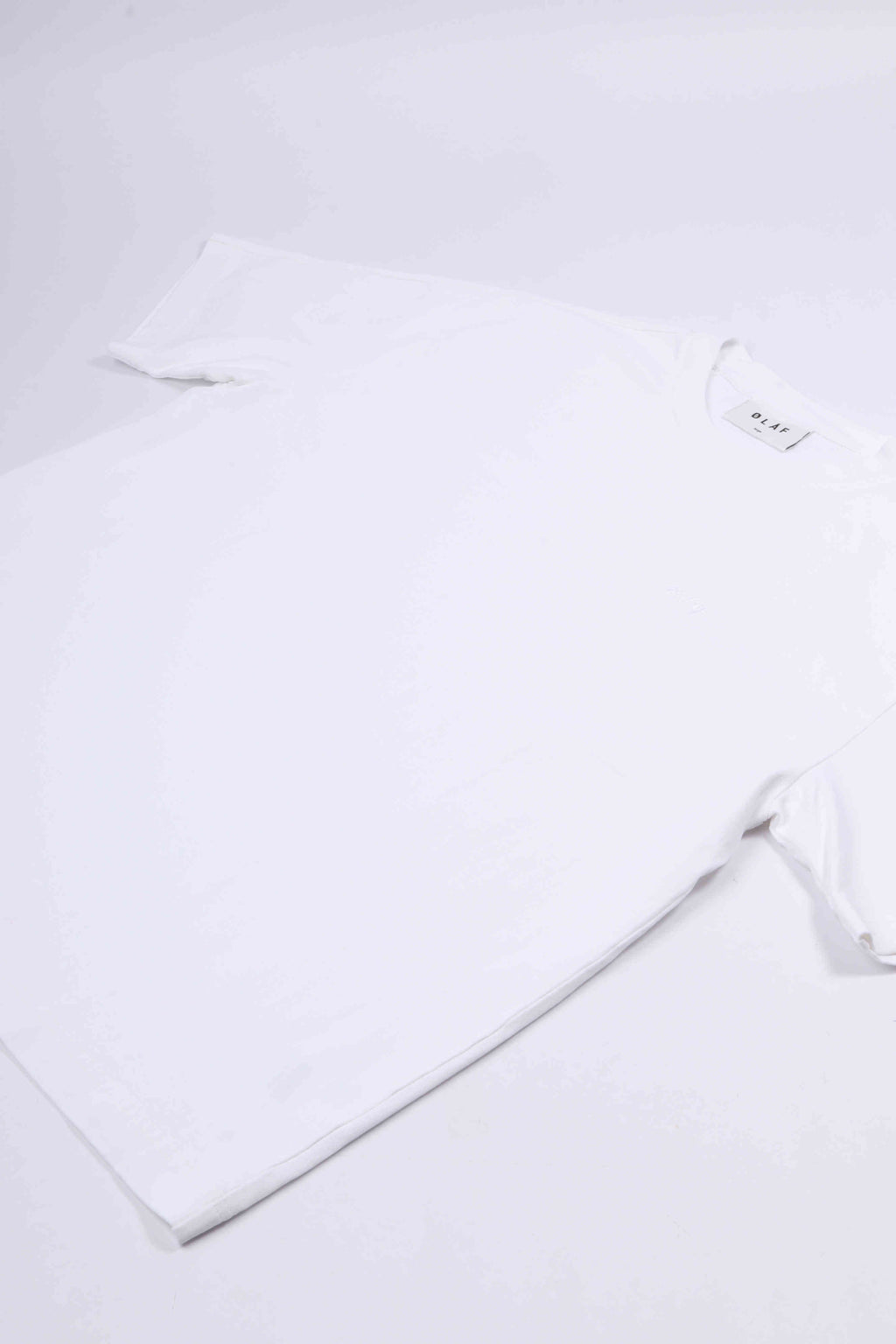 Signature tee optical white
