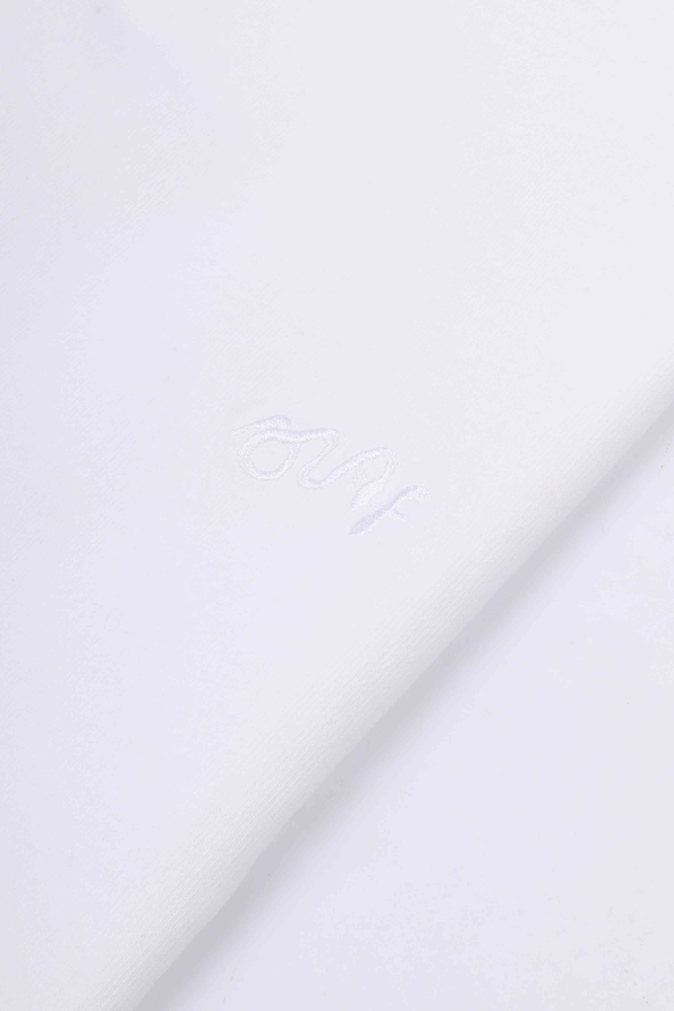 Signature tee optical white
