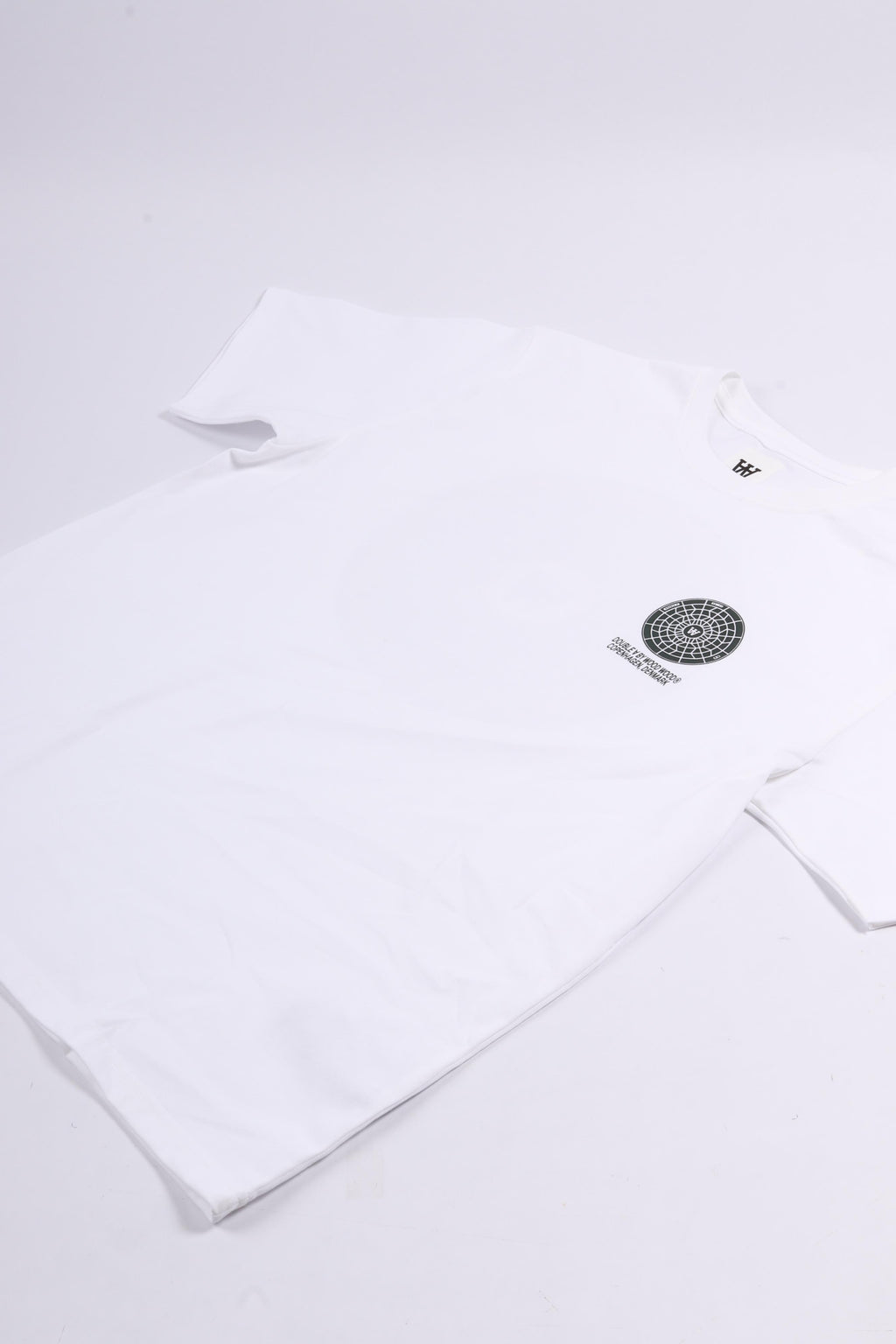 Wwace cover tee bright white