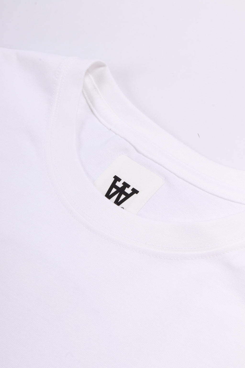 Wwace cover tee bright white