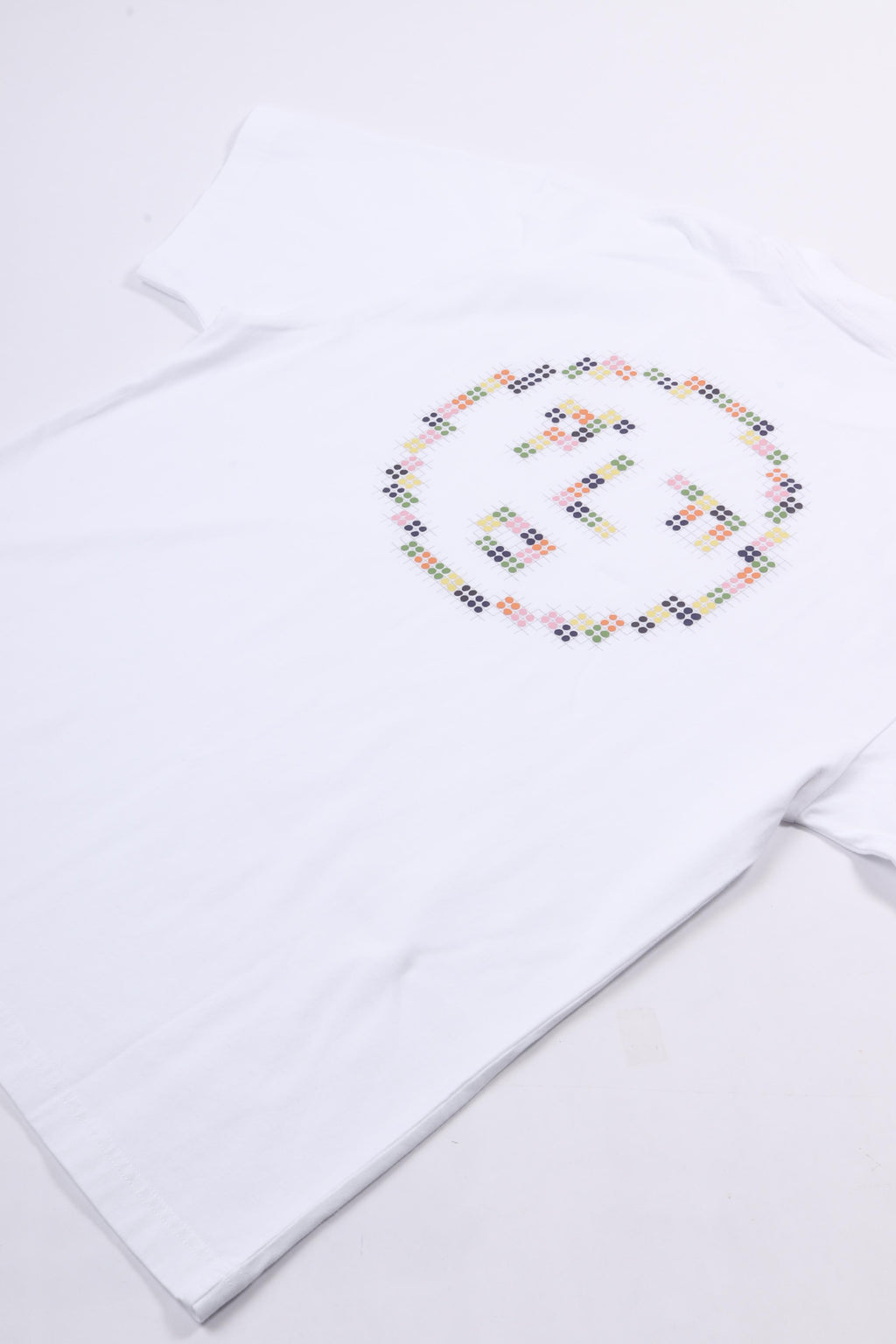Dotted face tees optical white