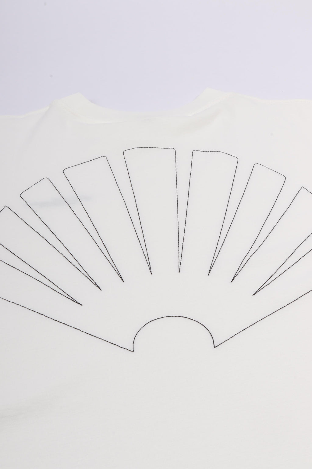 Big logo tee washed white