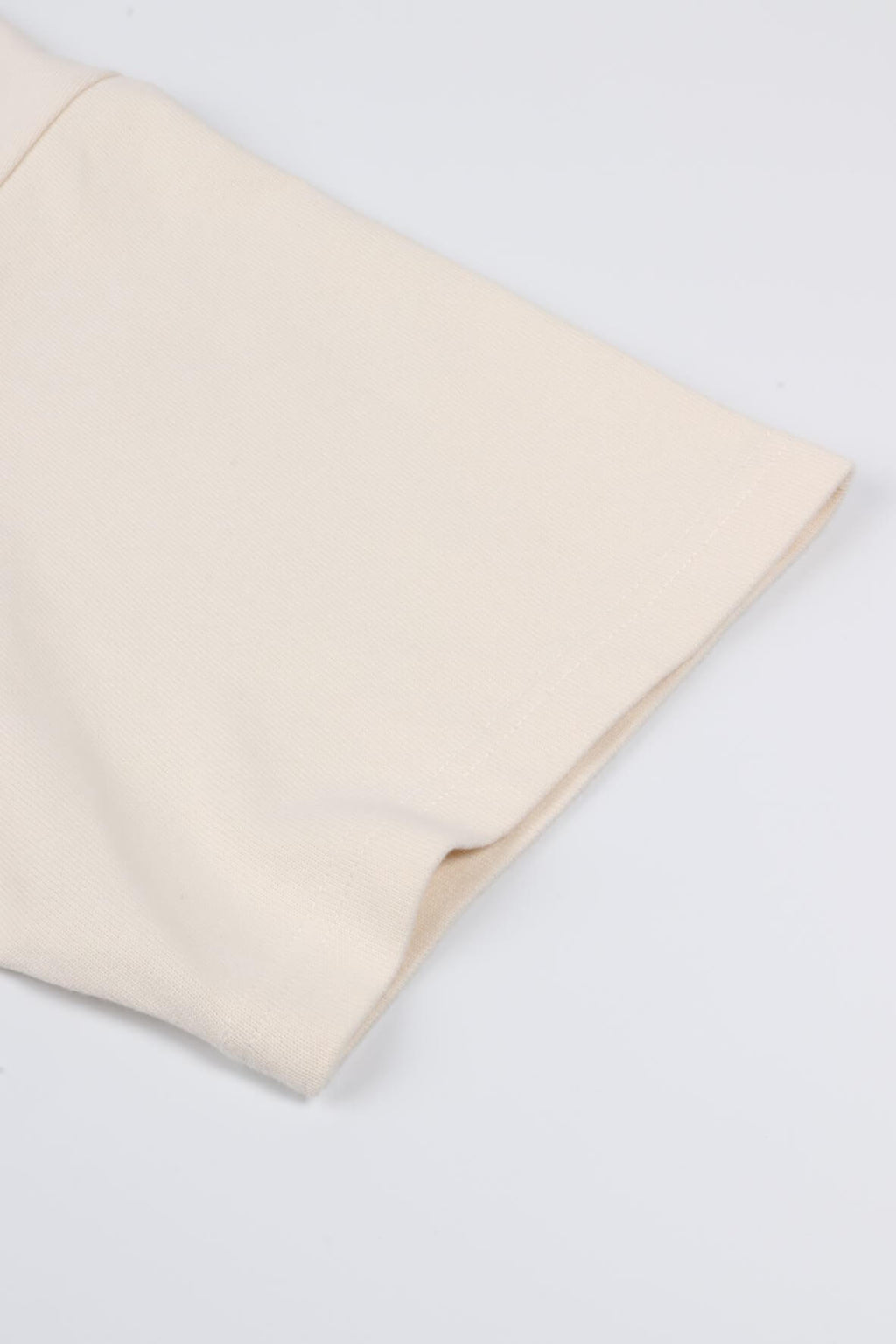 Studio tee off white
