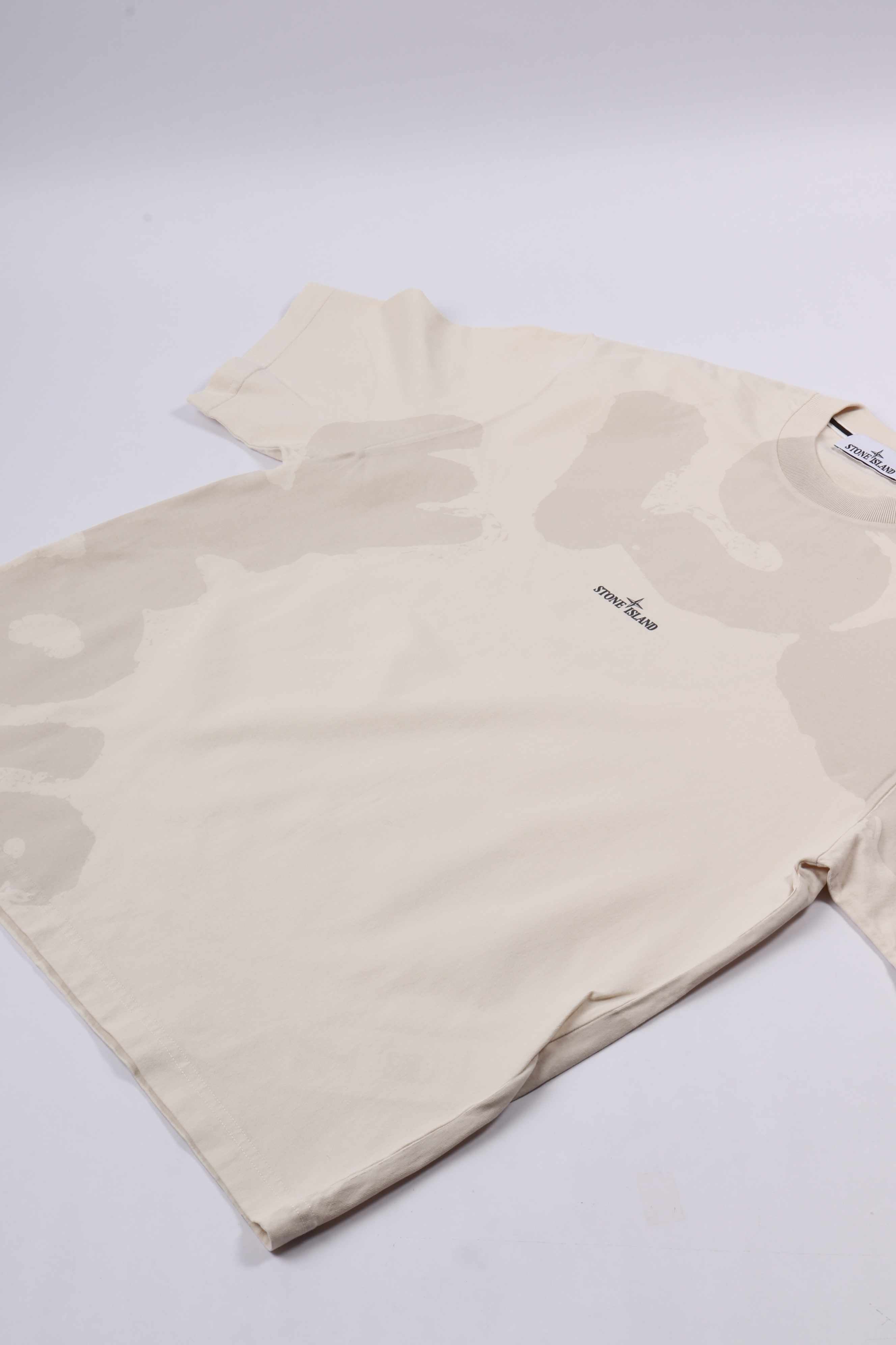 2100002 s0365 v0093 - ivory