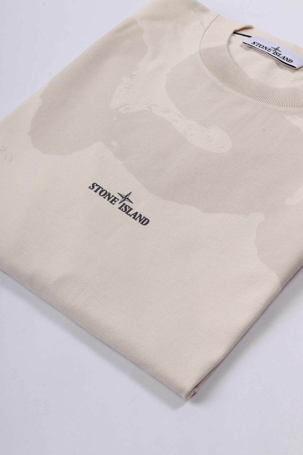 2100002 s0365 v0093 - ivory