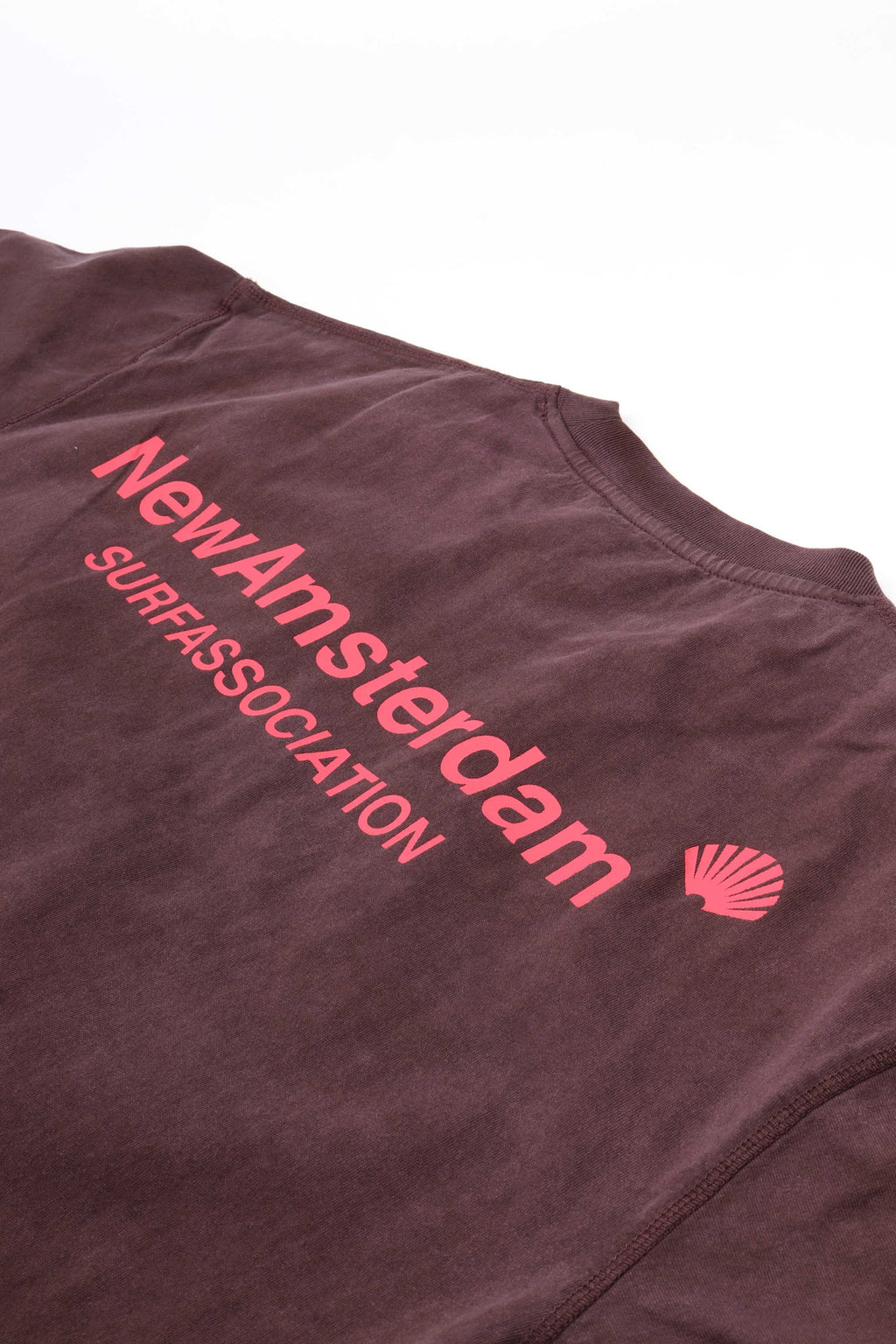 Logo tee walnut / red