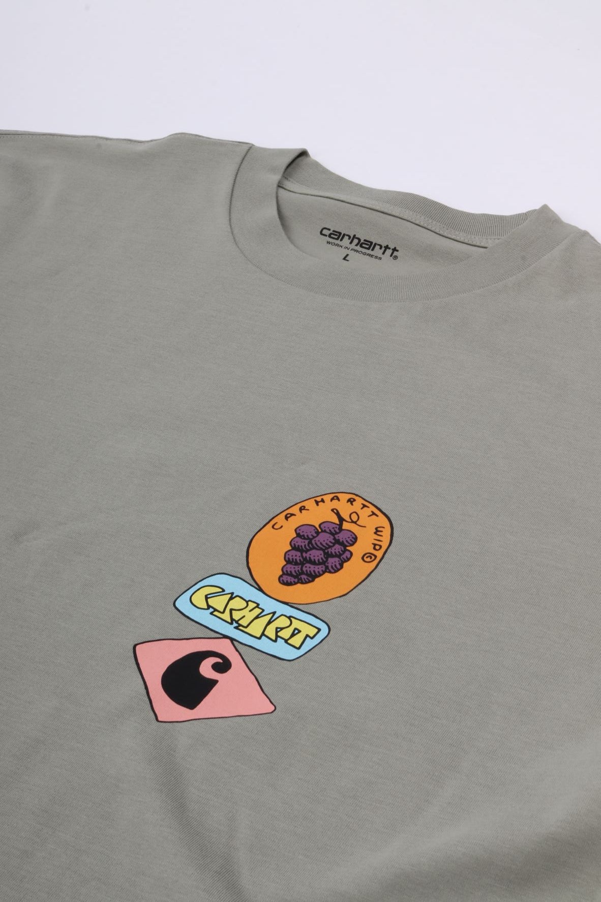 S/s stacked grapes t-shirt shady green