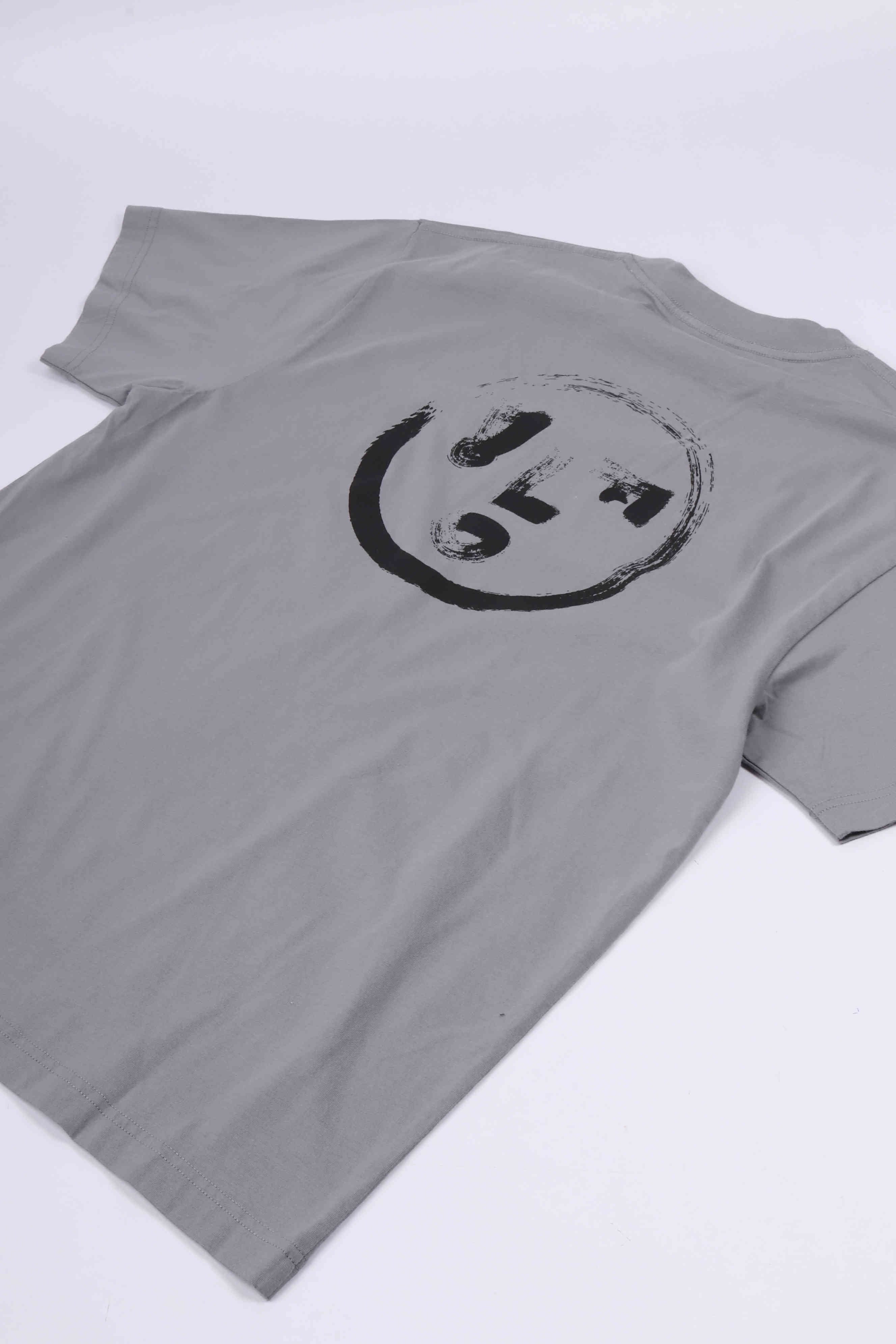 Brushstroke face tee tradewinds