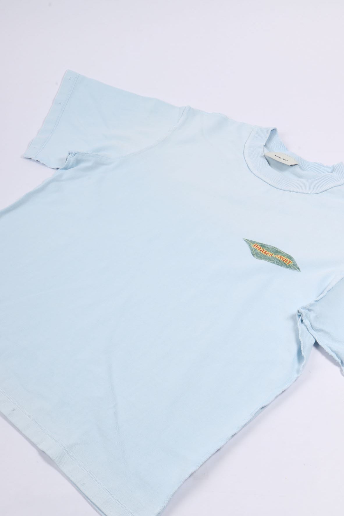 Distredded leaf t-shirt blueberry blue
