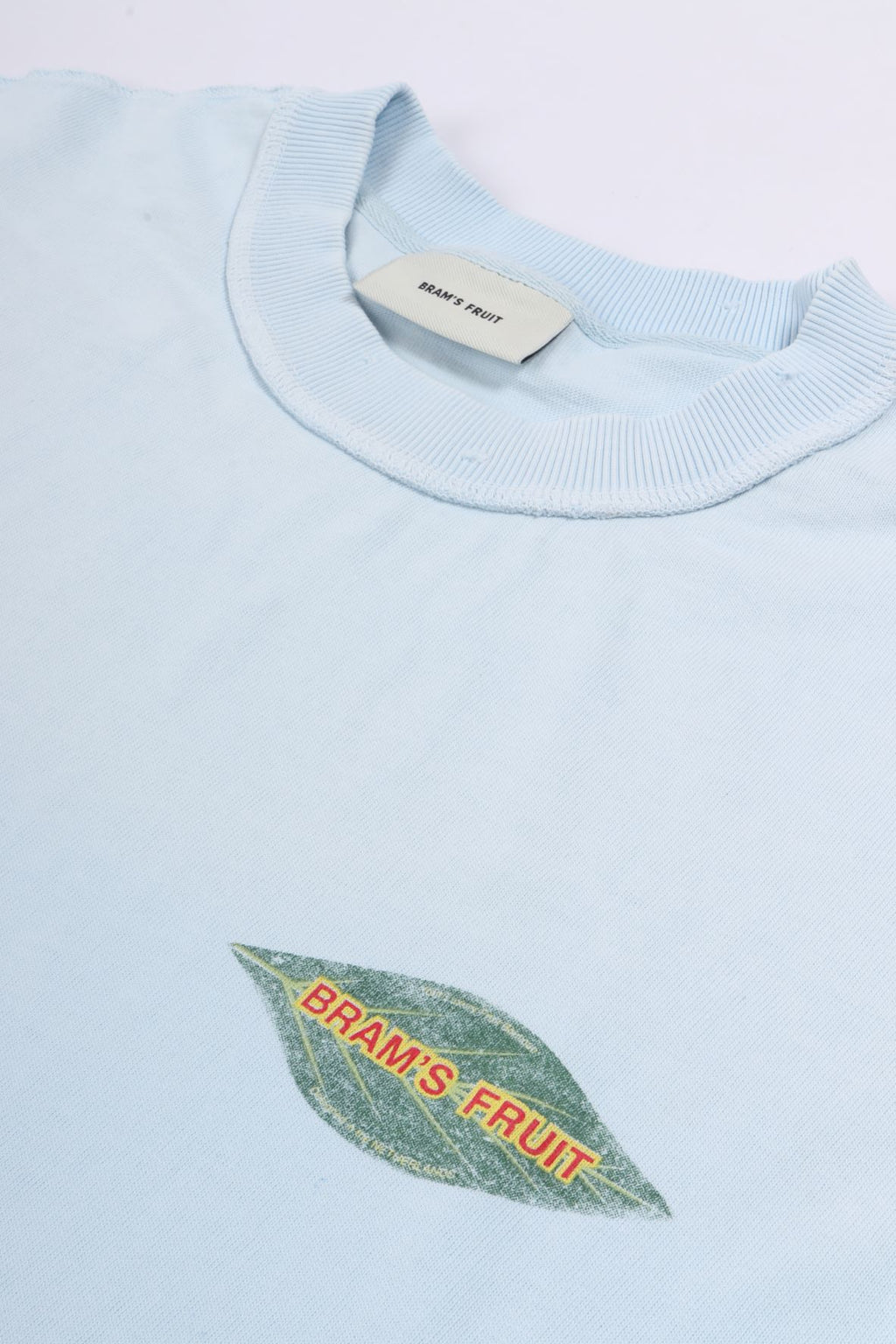 Distredded leaf t-shirt blueberry blue